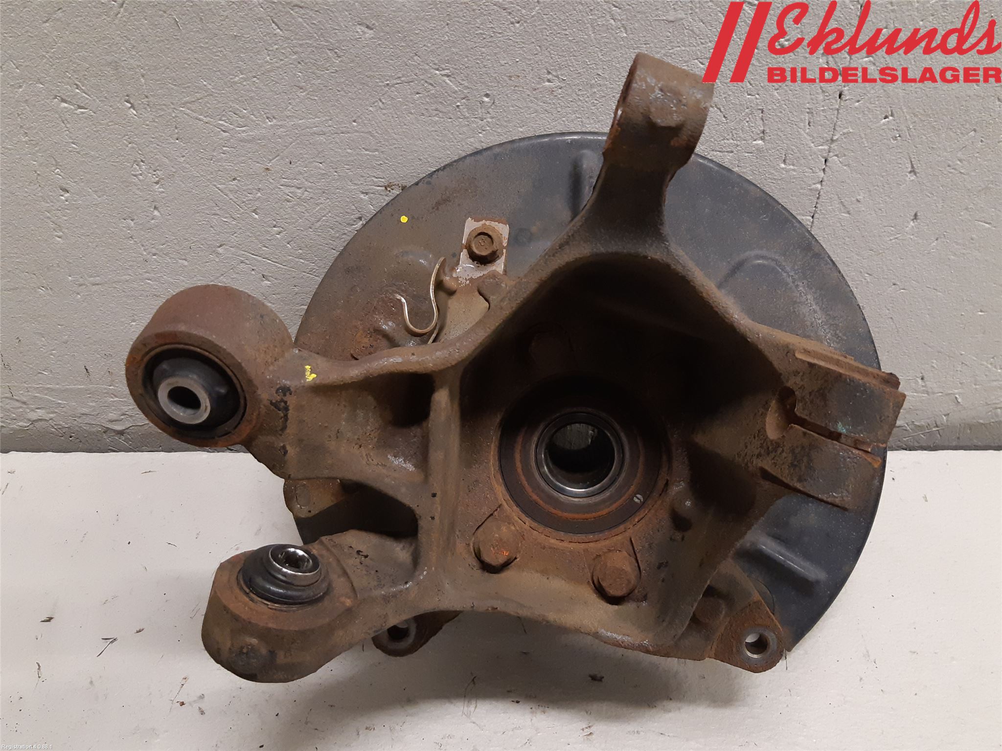 Subaru OUTBACK 15-20 Hjullagerhus-Spindel Hö B