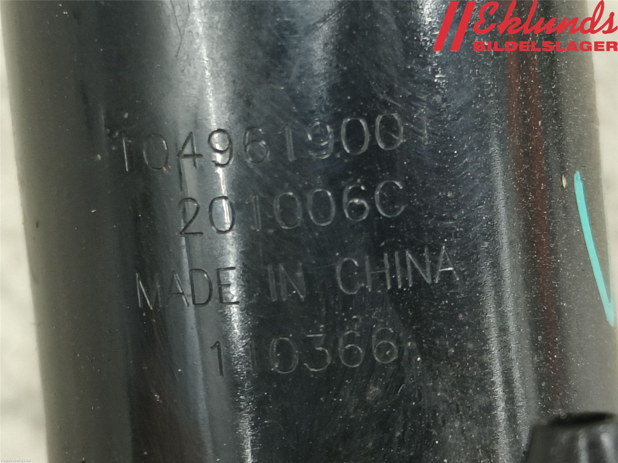 Volvo V90 17->> Spolarpump Vindruta