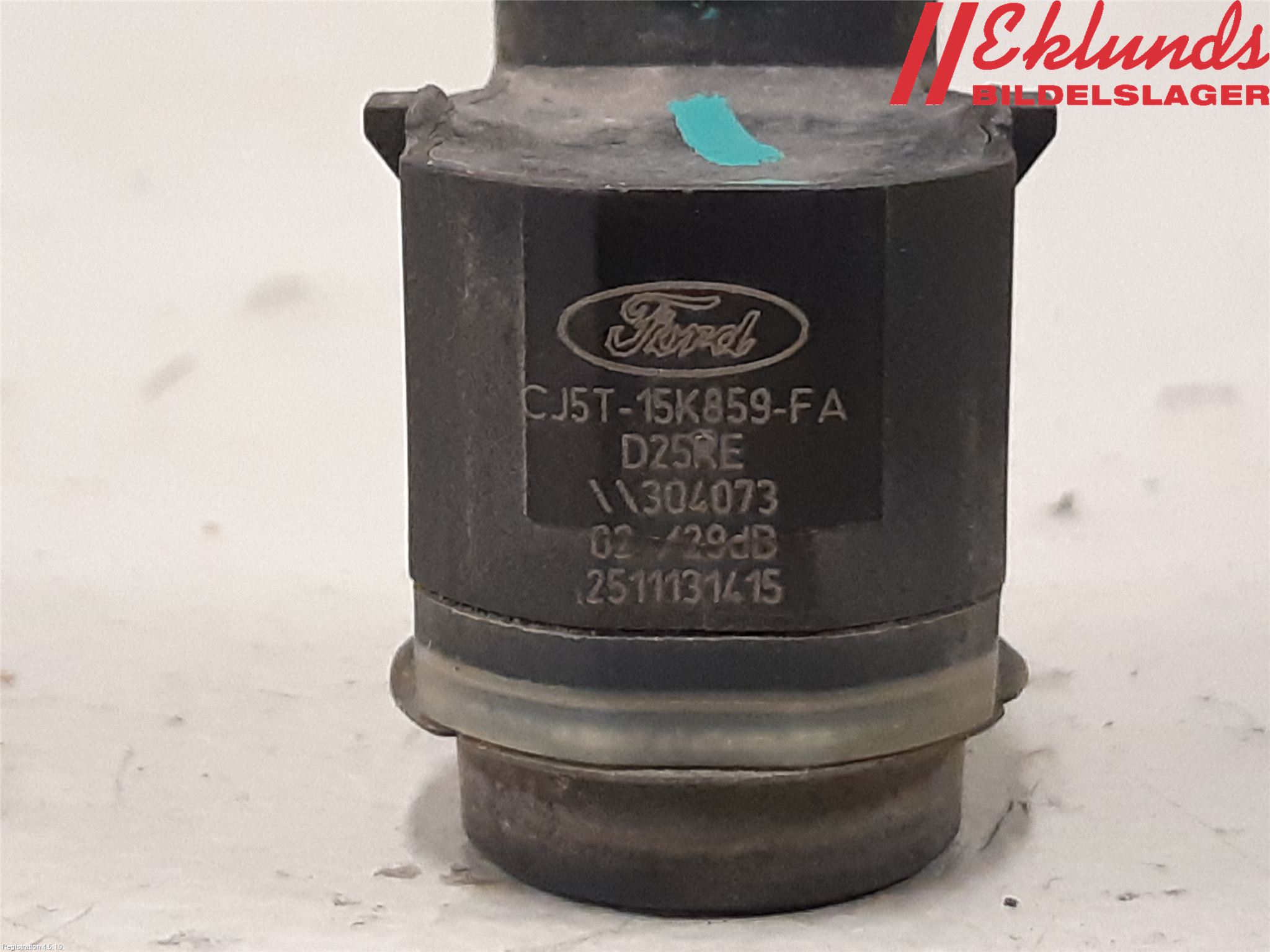 Ford TRANSIT/TOURNEO CUSTOM 13-24 Parkeringshjälp Frontsensor