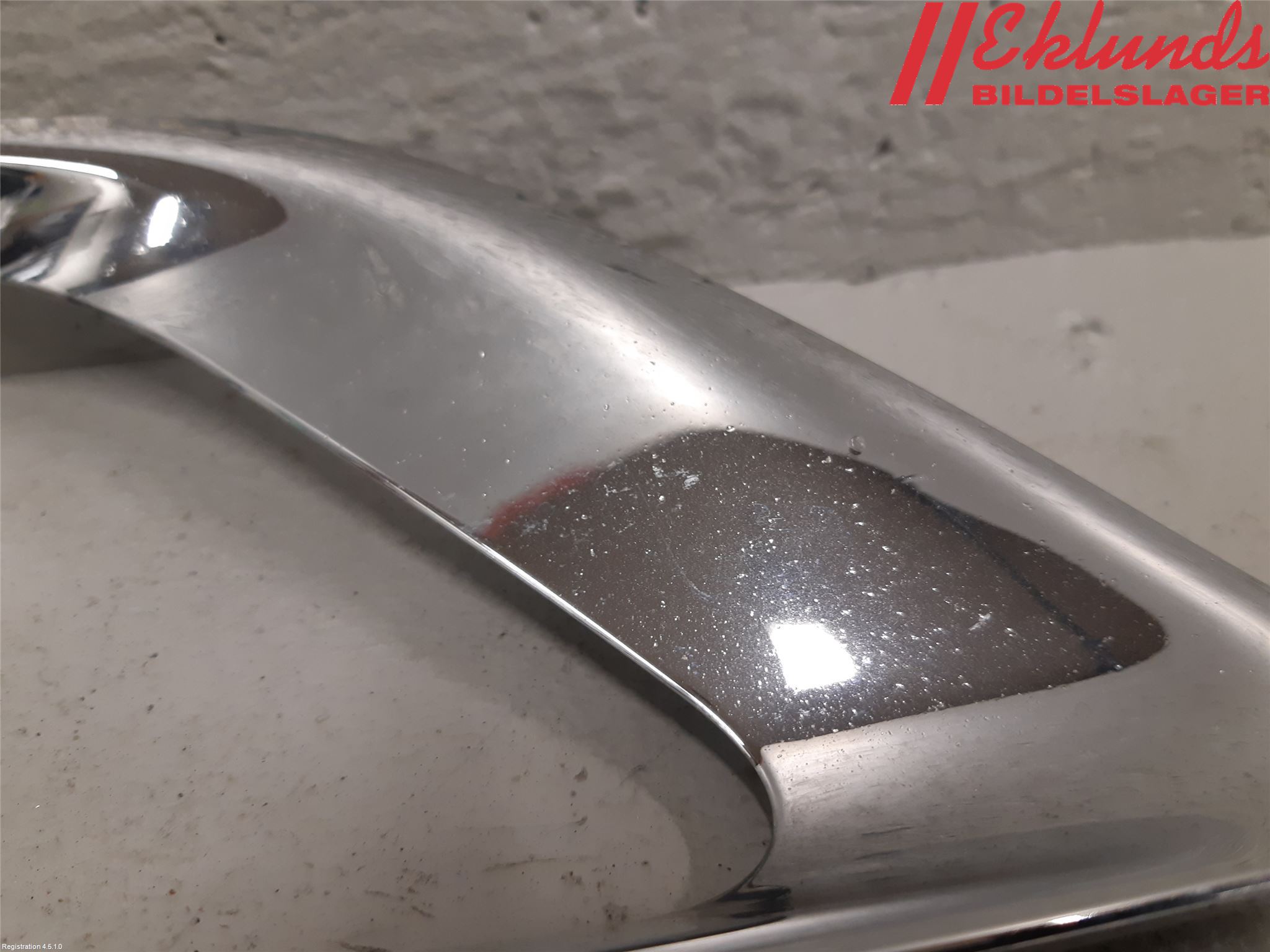 Dodge DURANGO Dimljussarg Fram