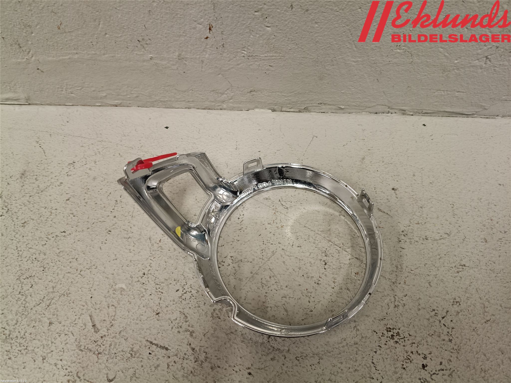 Mitsubishi ASX 10-22 Dimljussarg Fram