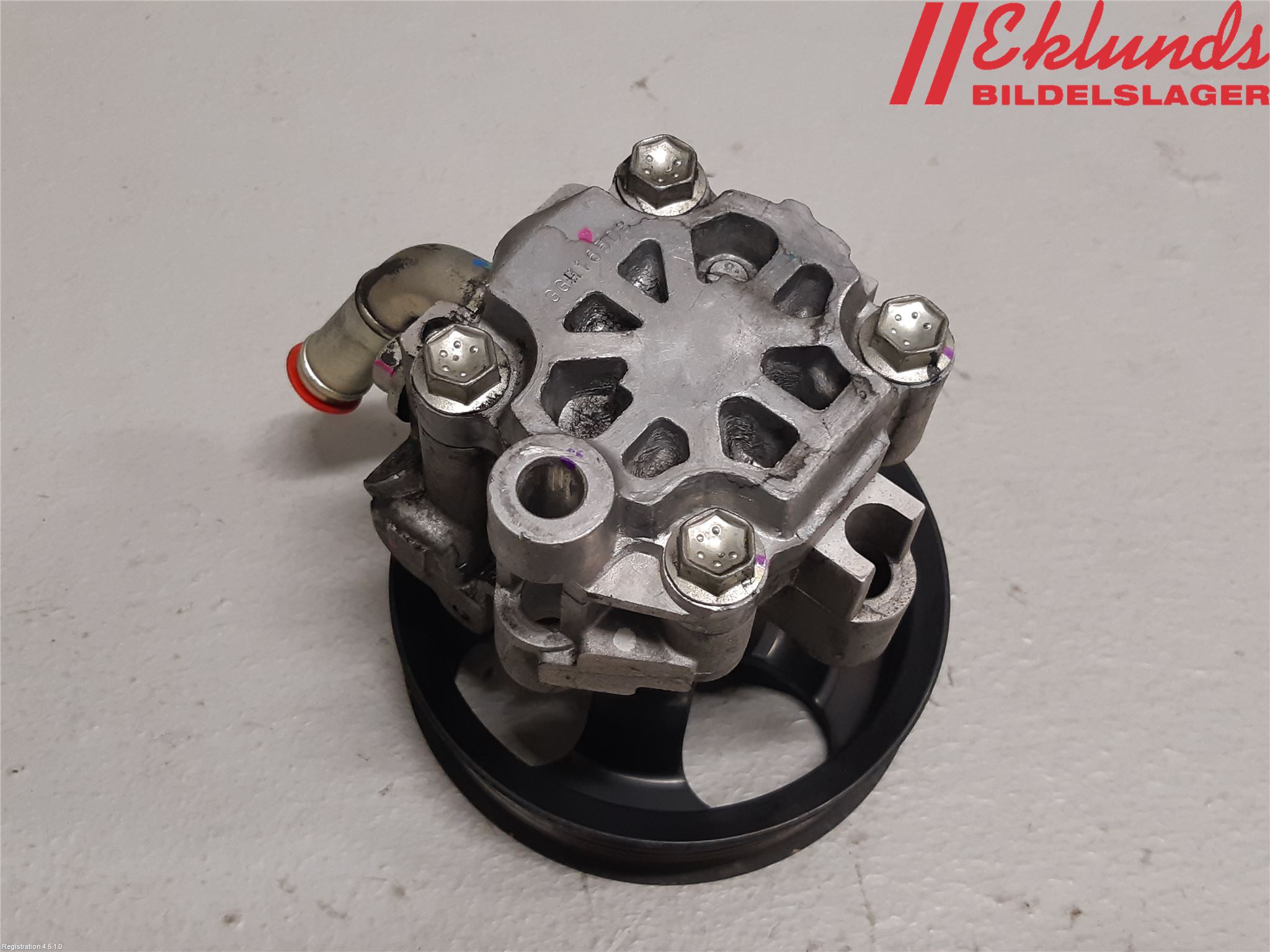 Toyota HILUX 16- Styrservopump