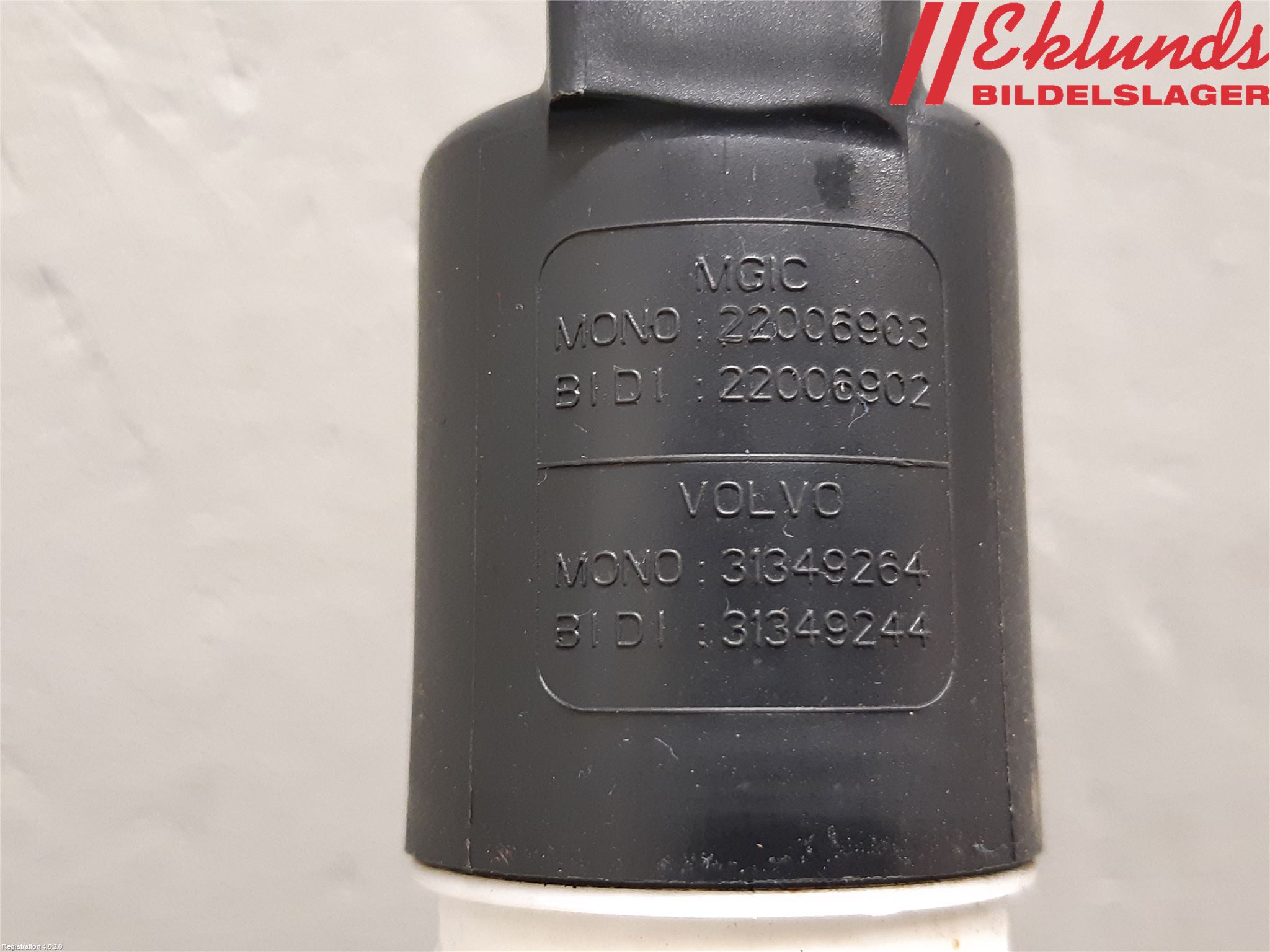 Volvo V60 11-13 Spolarpump Vindruta