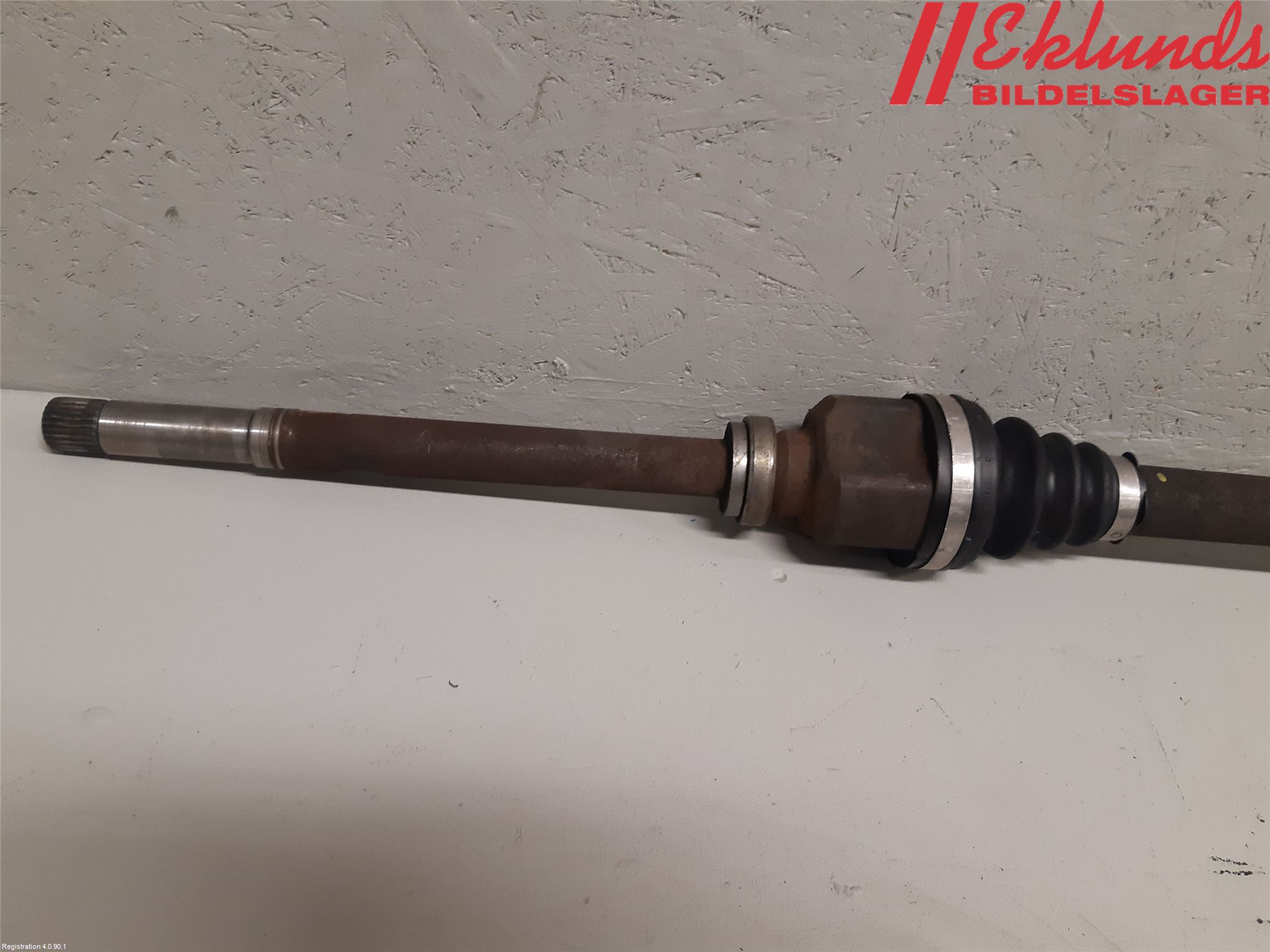 Peugeot PARTNER 08-15 Drivaxel Fram Höger