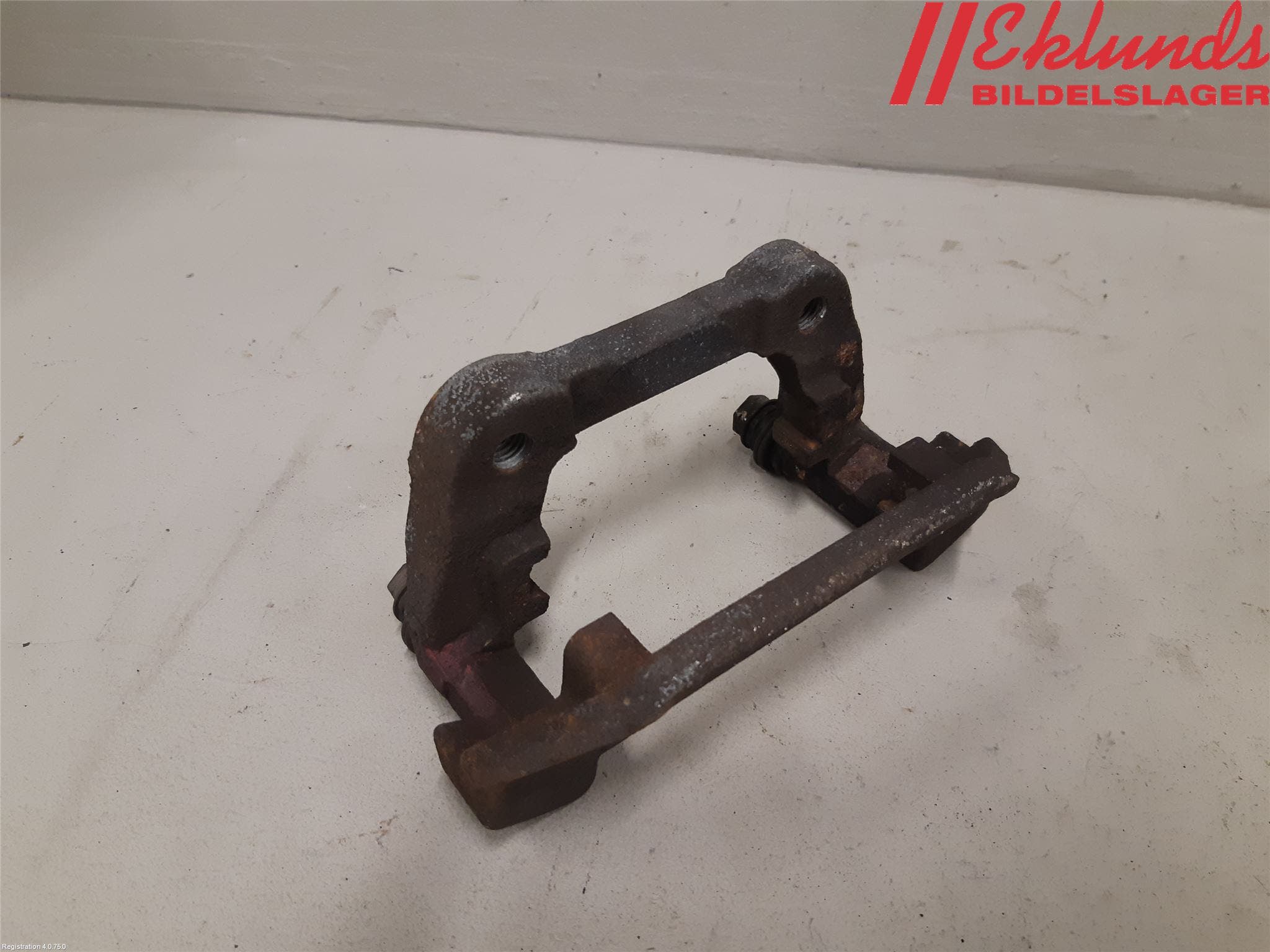 Volvo V60 14-18 Bromsokshållare