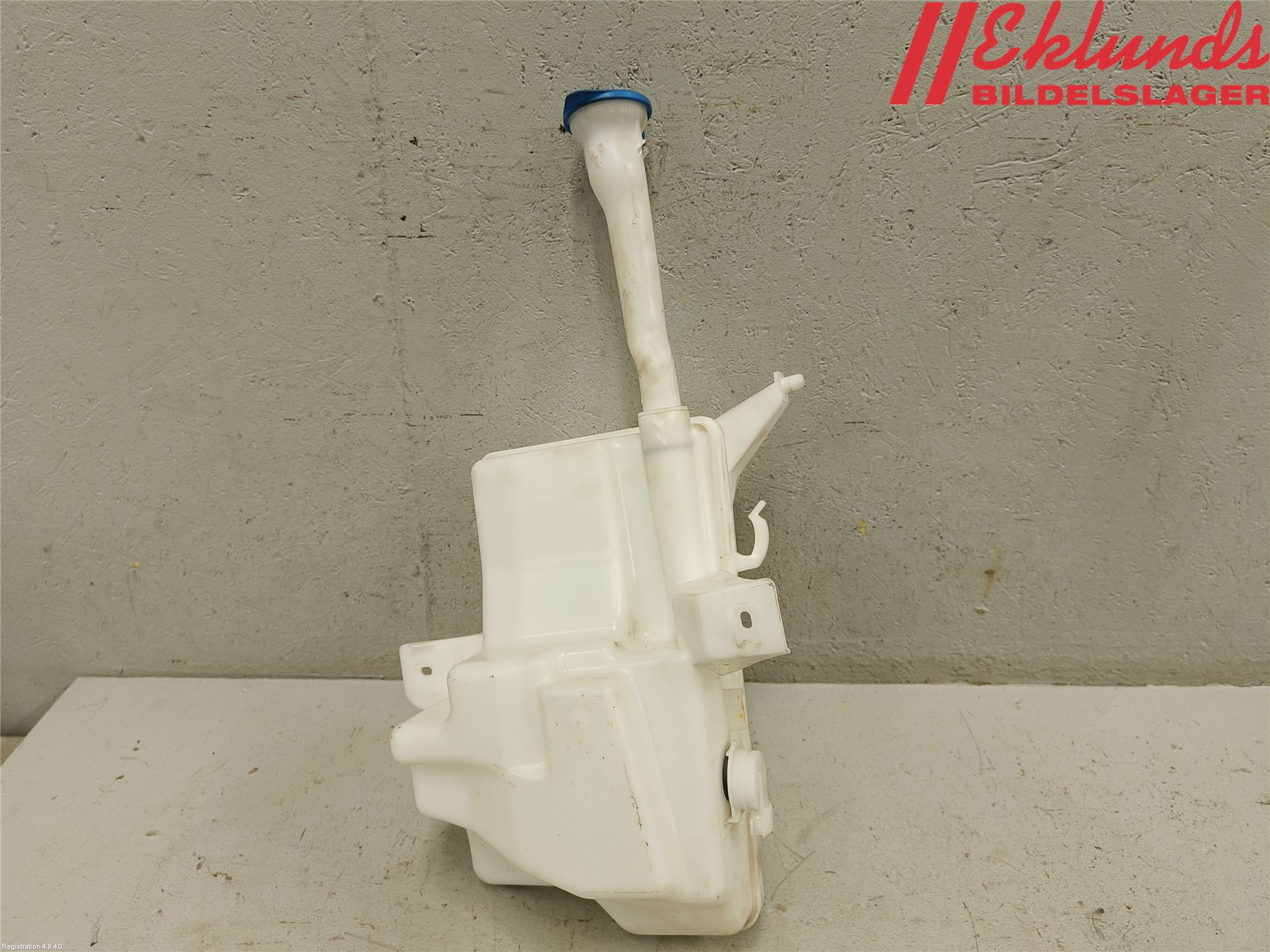 Volvo V40 12-19 Spolartank Vindruta