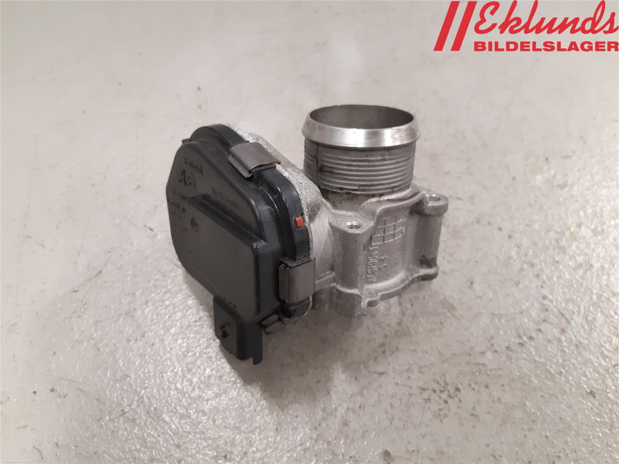 Volvo V40 12-19 Injspjällhus