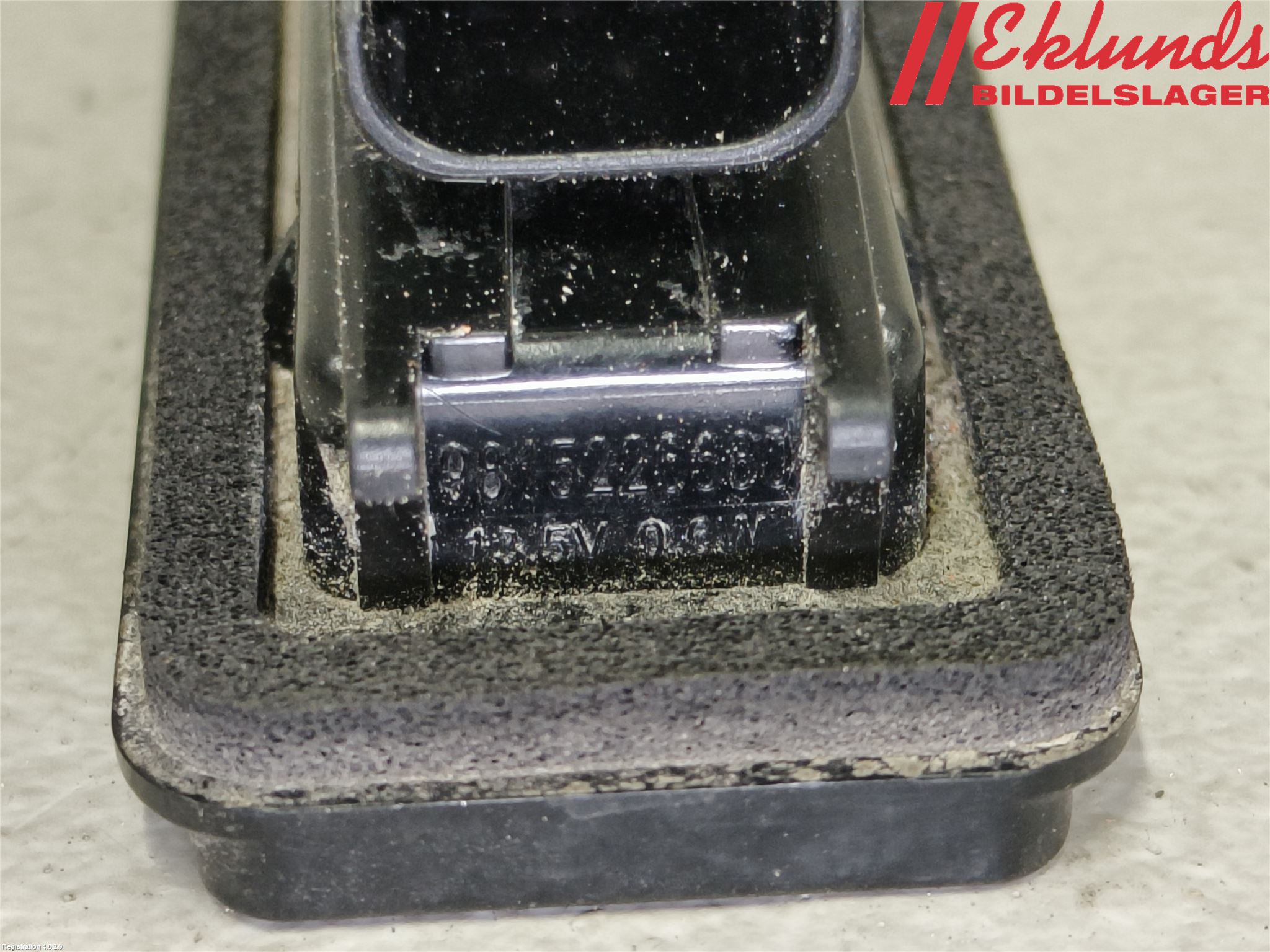 Peugeot 2008/E-2008 20- Skylt Belysning