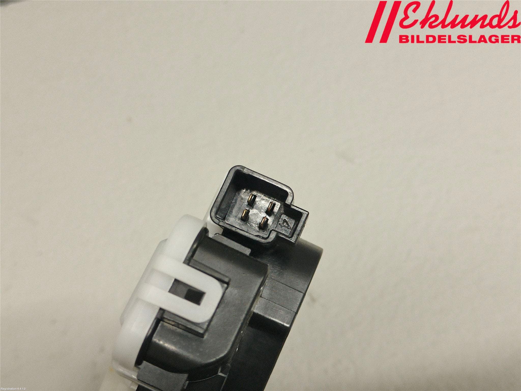 Mazda 3 III 14-19 Låskista Baklucka