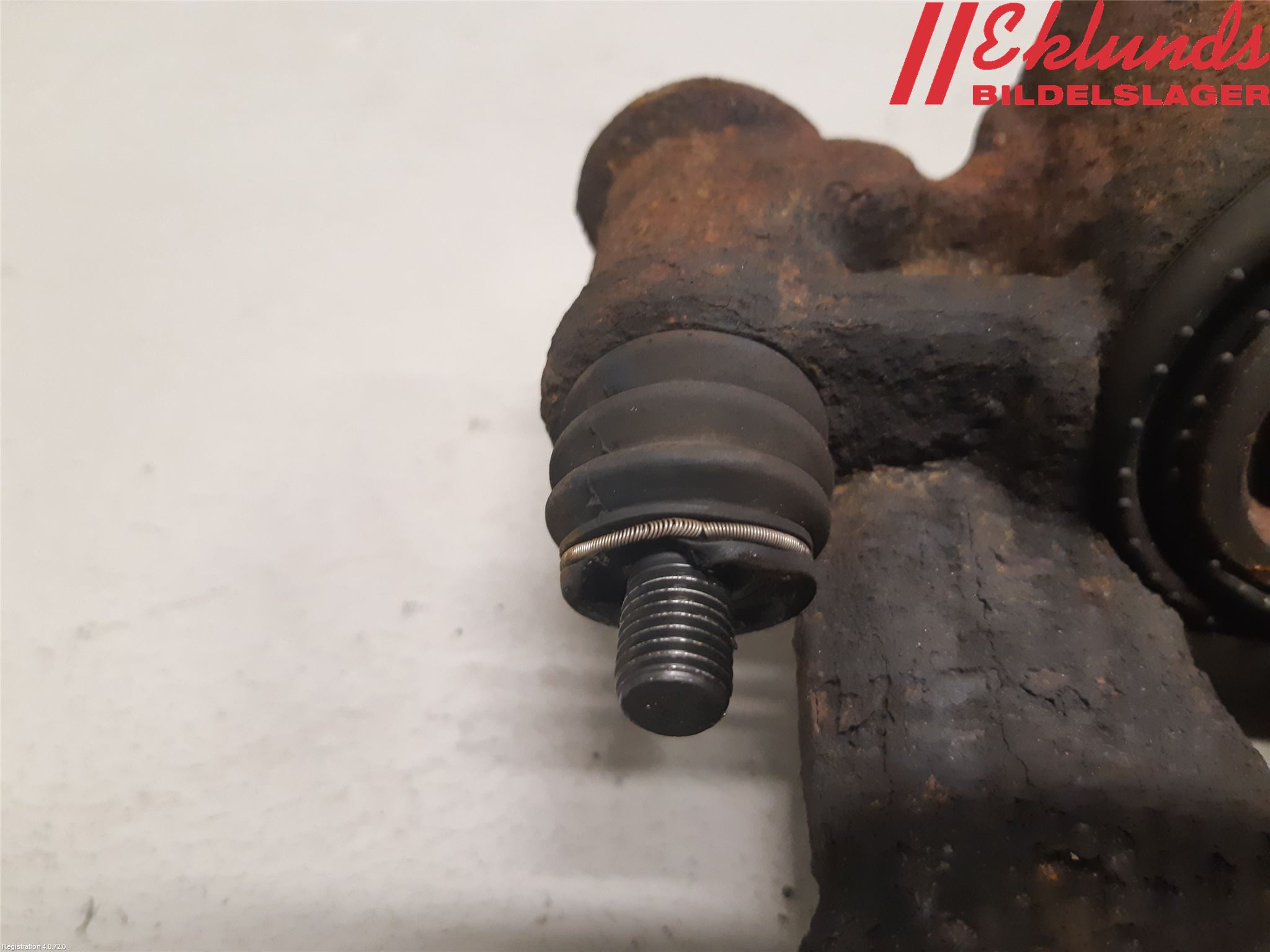 Nissan NV400 12-24 Bromsok Fram Vänster