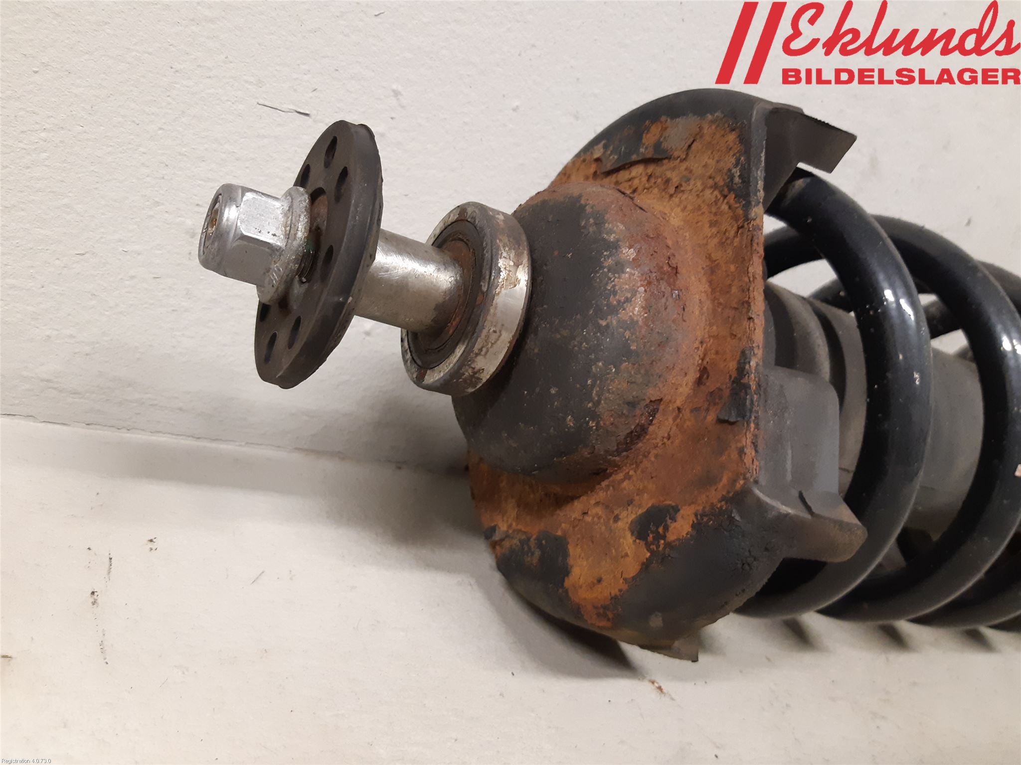 Opel VIVARO 01-14 Fjäderben Fram Höger