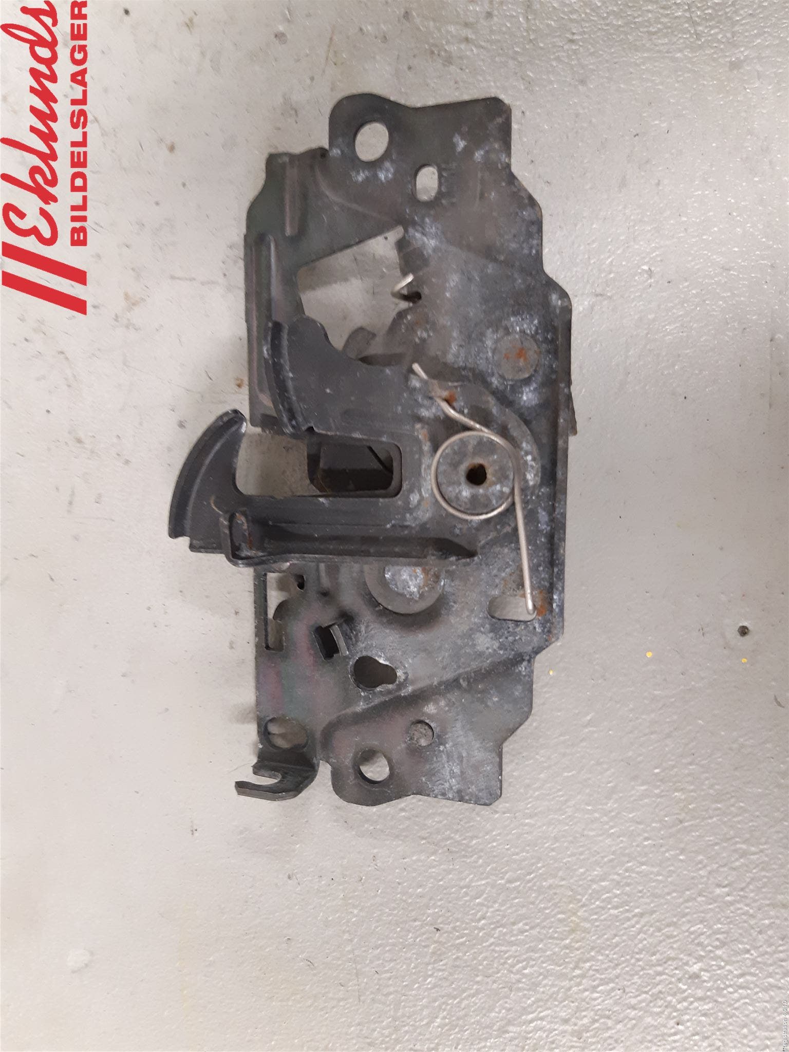 Ford FOCUS 11-14 Huvlås