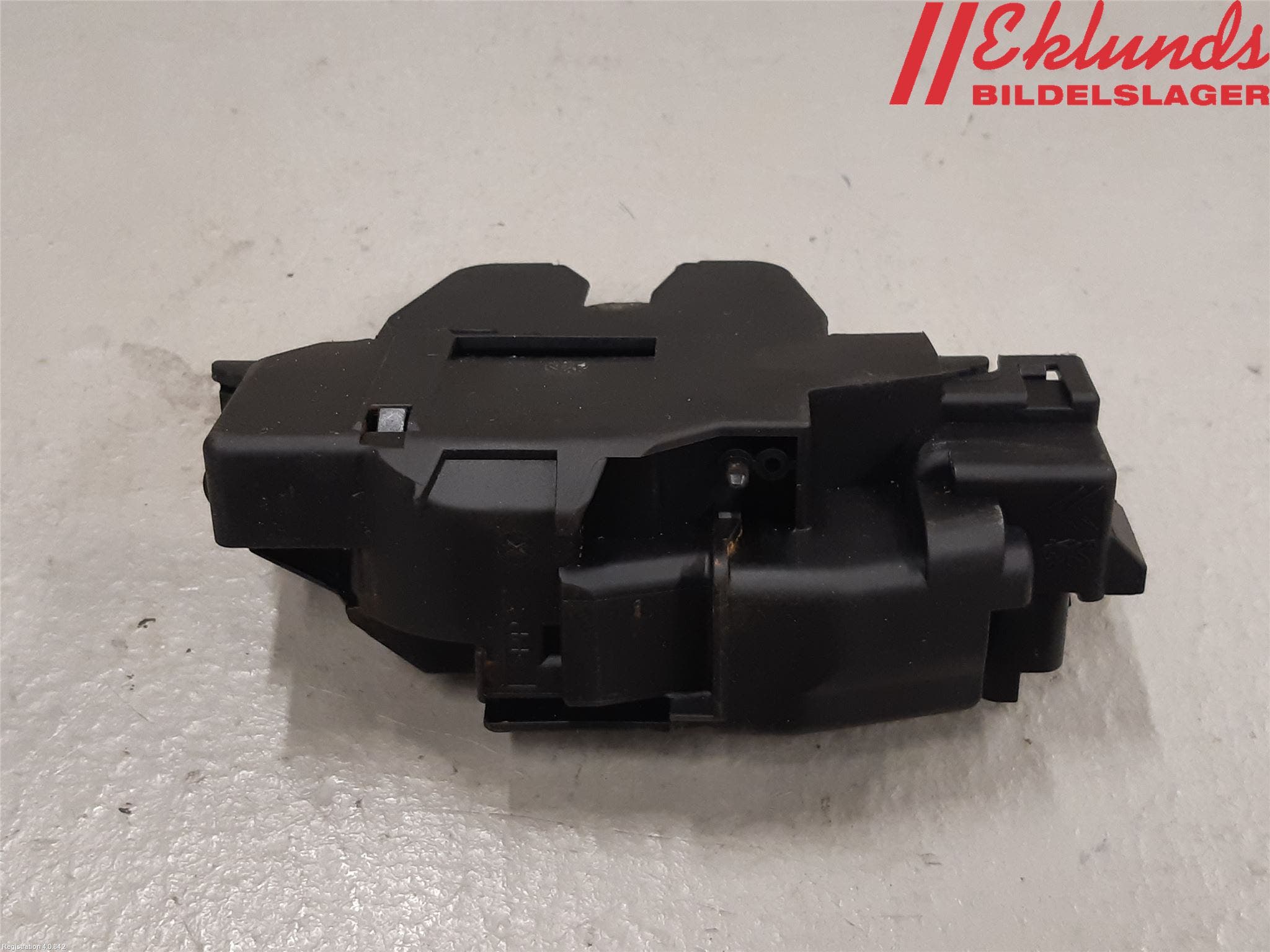 Peugeot 308 14-21 Låskista Baklucka