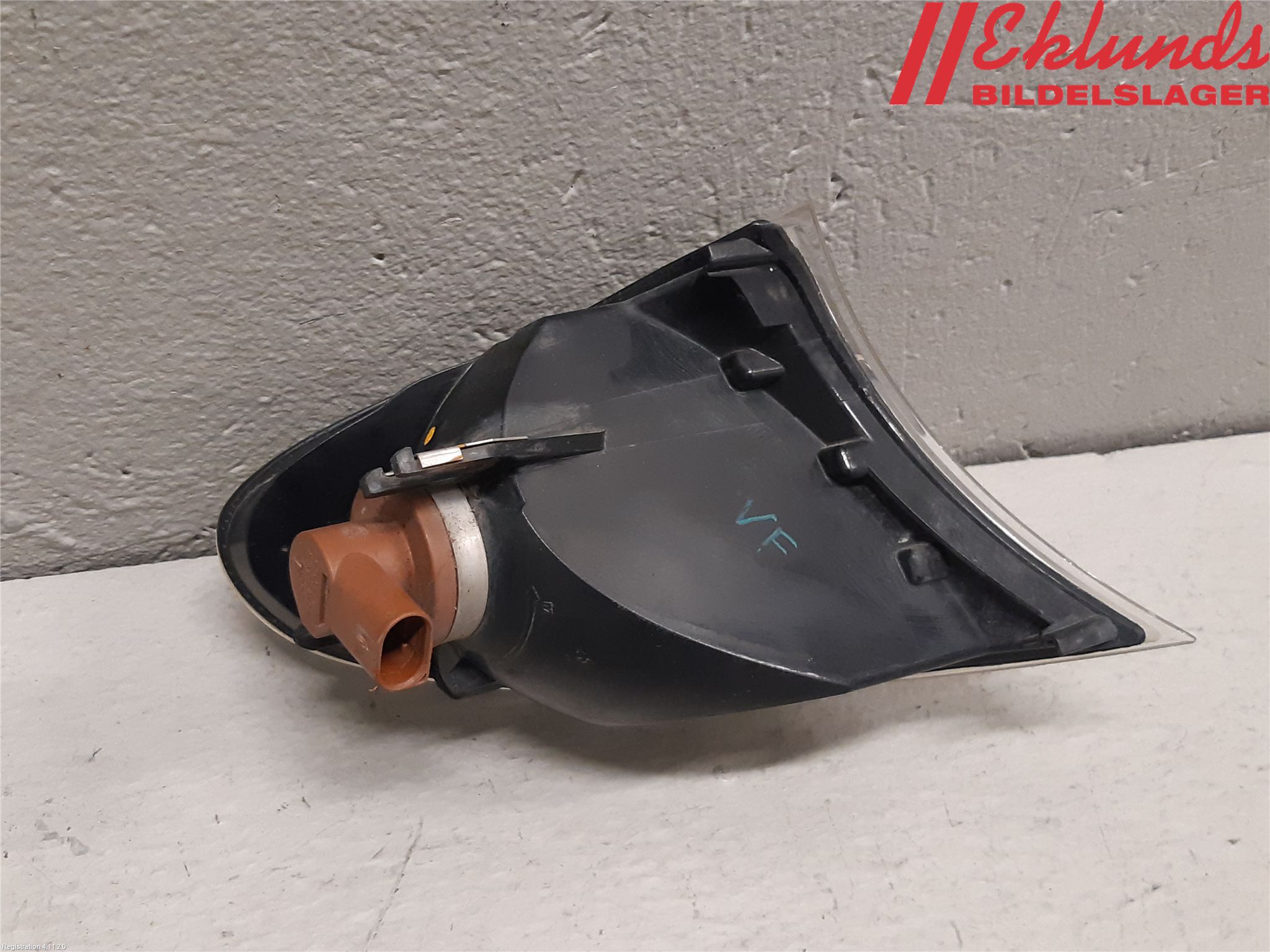 BMW 3 E46      98-05 Blinkers Fram Vänster