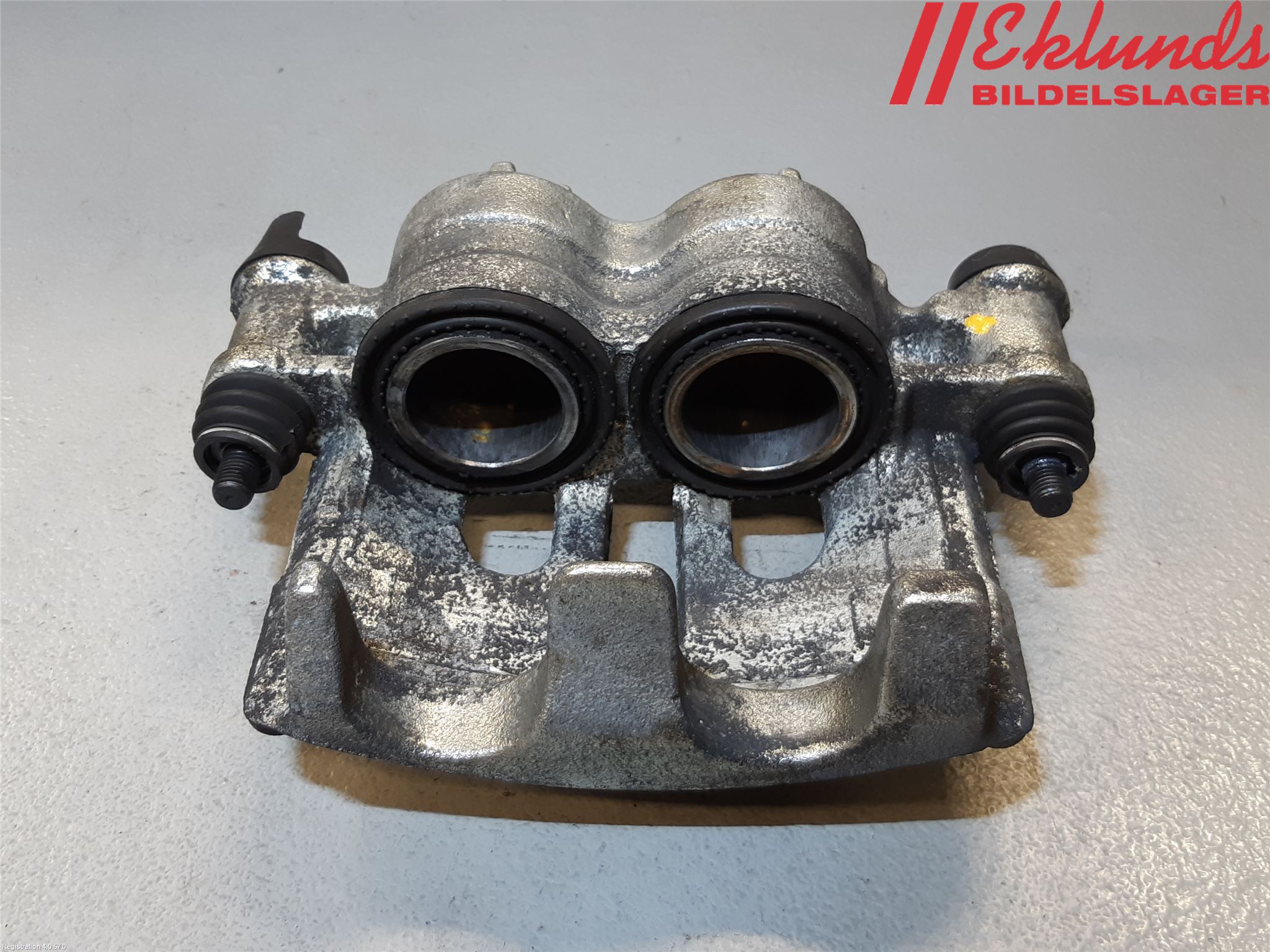 Opel MOVANO B 10-22 Bromsok Fram Höger