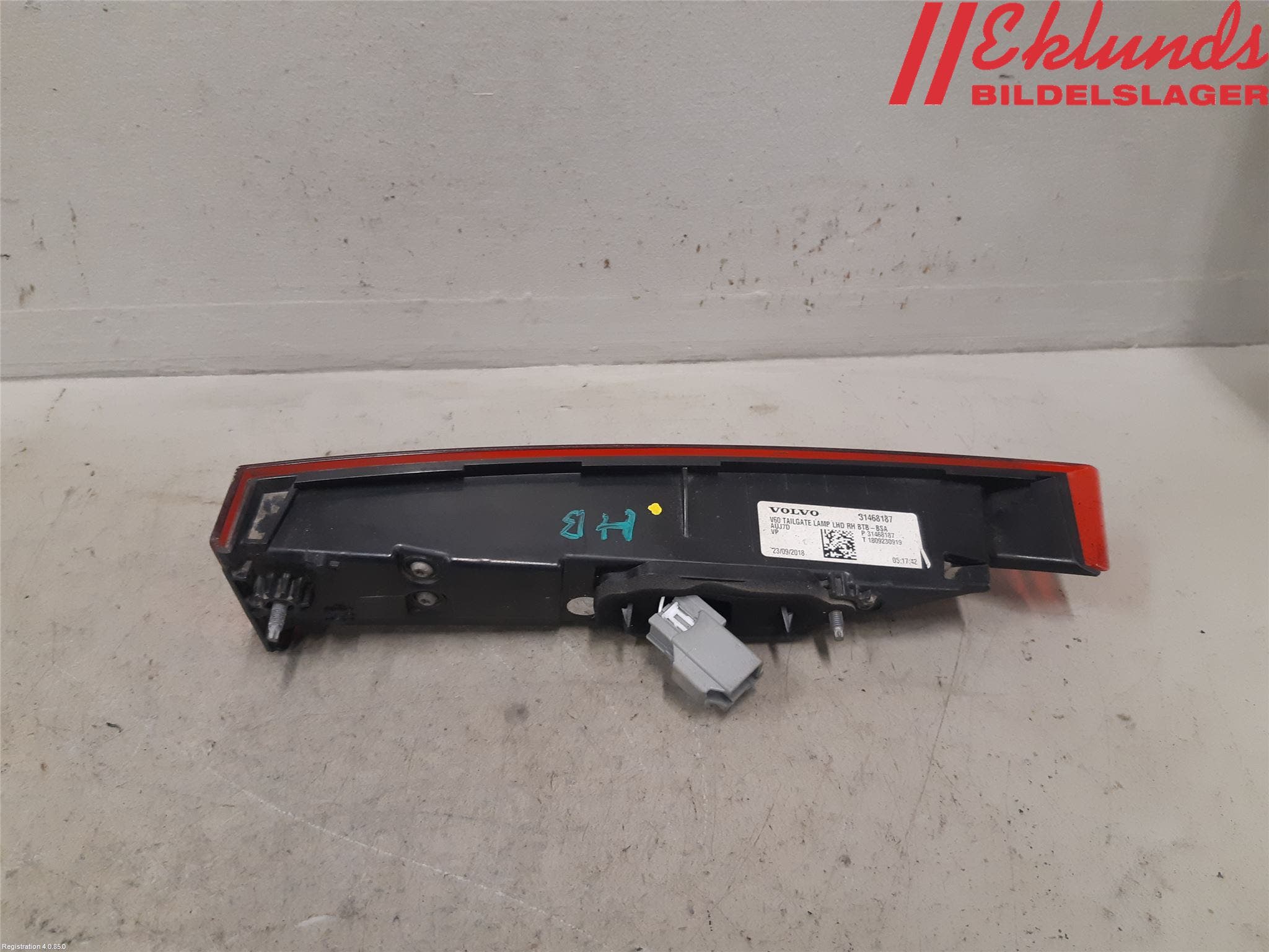 Volvo V60 19- Bakljus Lucka Hö