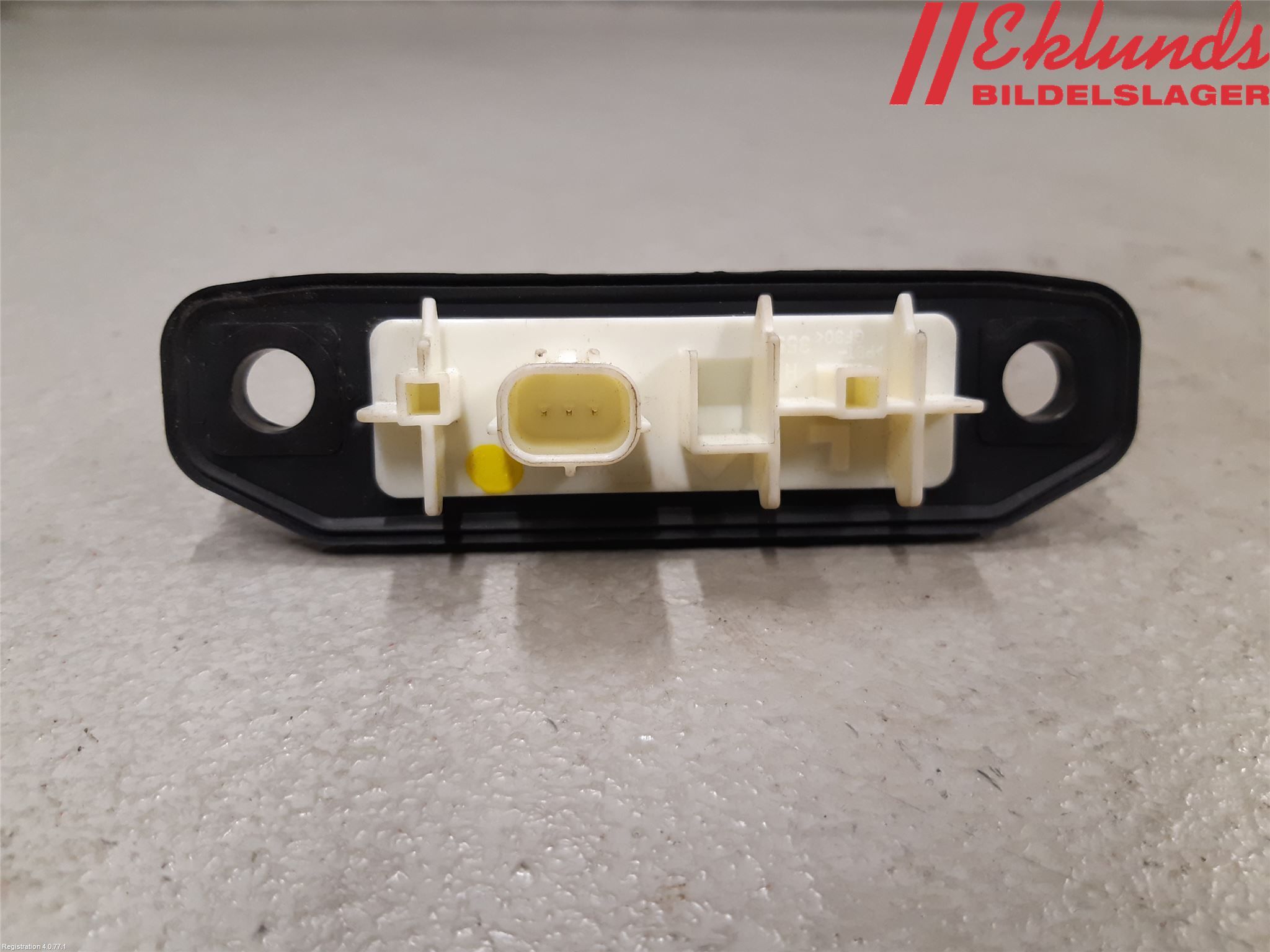 Toyota RAV4 19- Bakluckehandtag