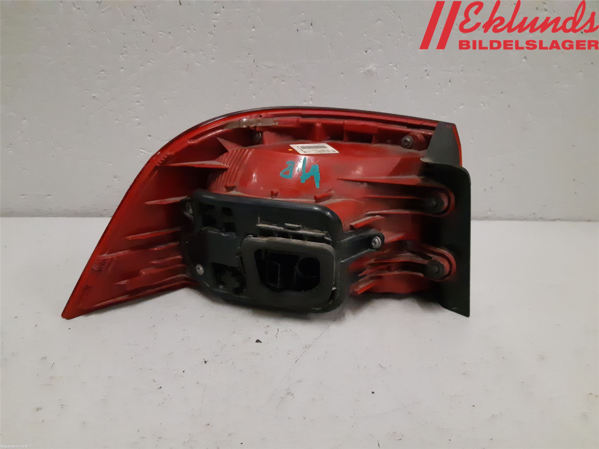 Volkswagen VW PASSAT 11-14 Bakljus Höger