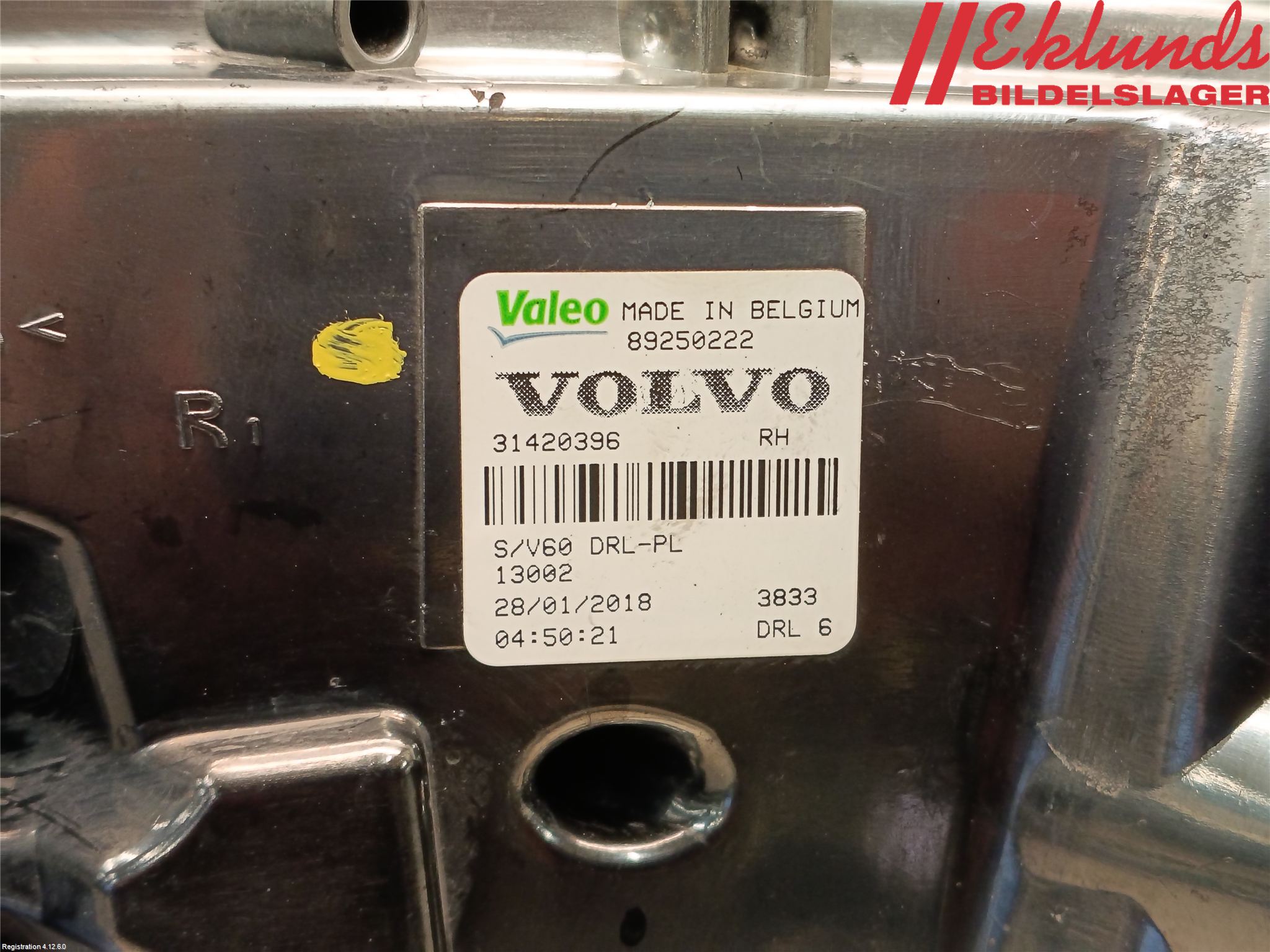 Volvo V60 14-18 Dimljus-Varselljus Fram