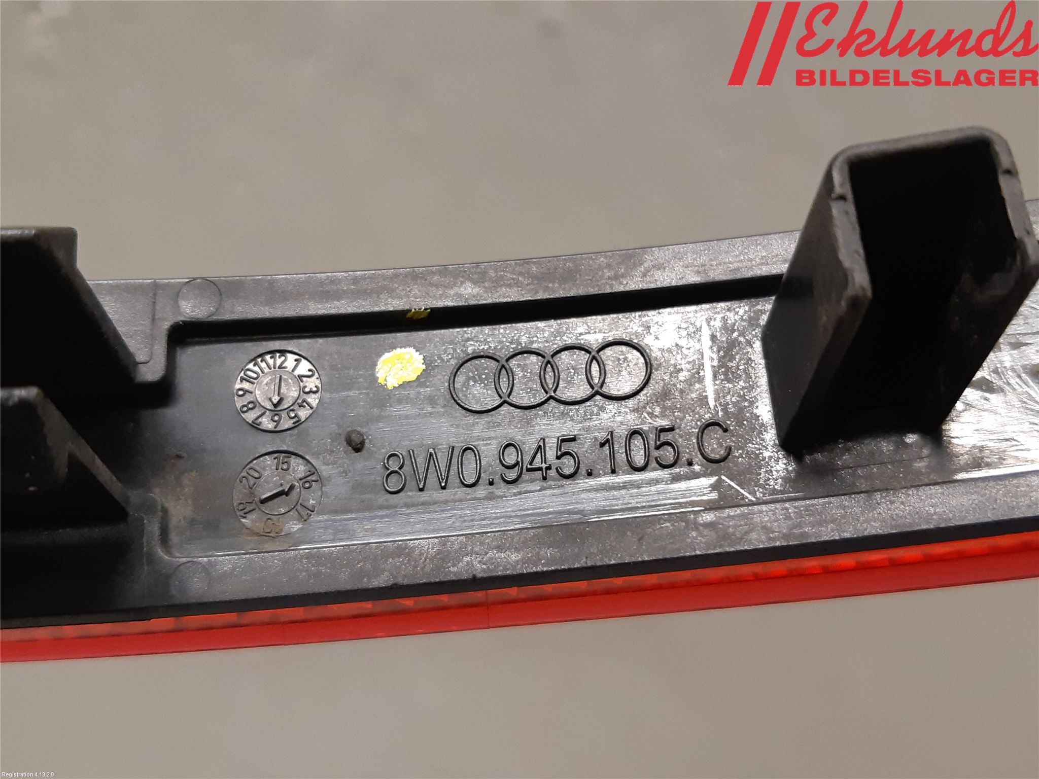Audi A4/S4 B9 16-19 Dimljus/Reflex Bak