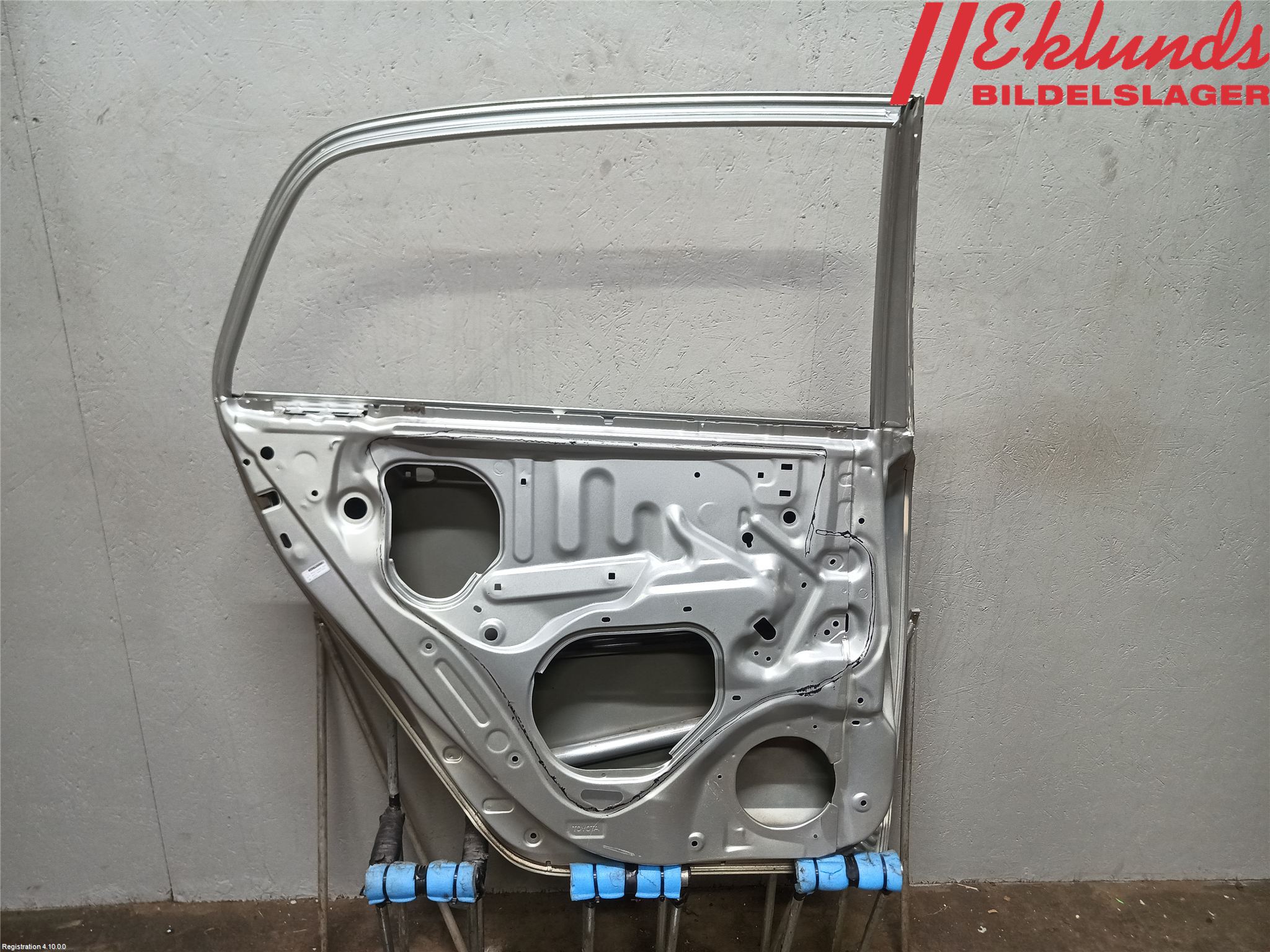 Toyota COROLLA 02-07 Dörr Bak Vänster