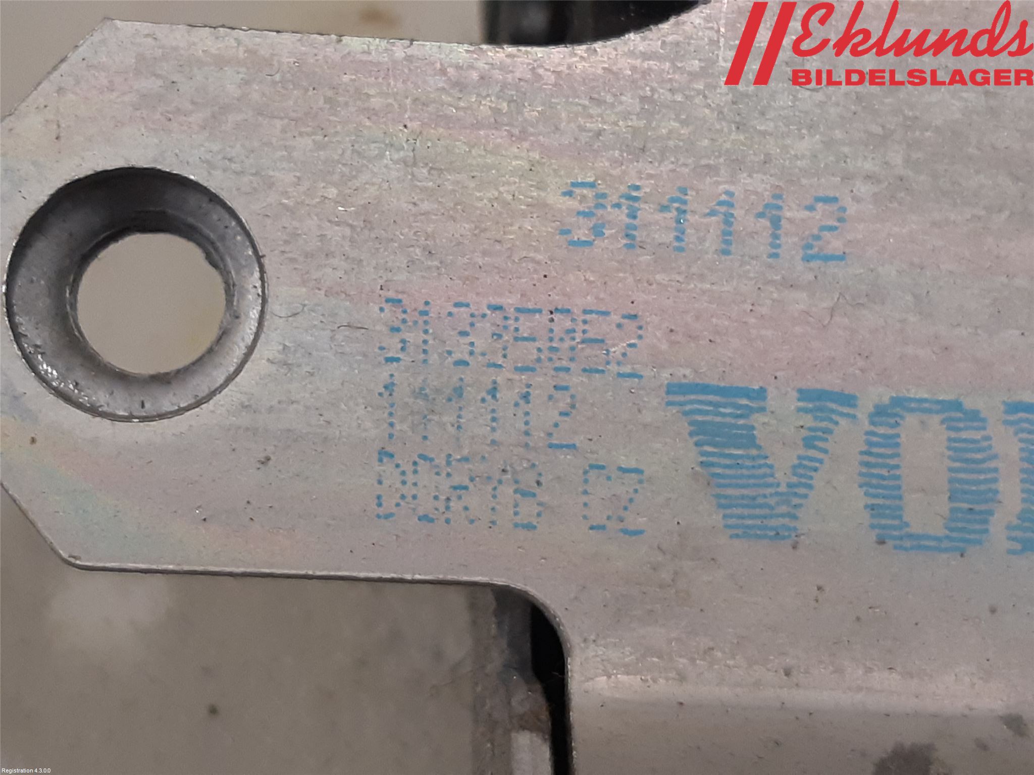 Volvo XC60 09-13 Låskista Baklucka