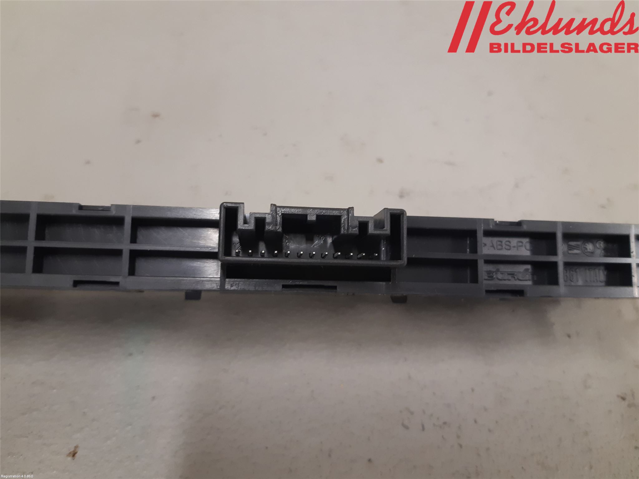 Volkswagen VW PASSAT 15-19 Strömställare Varnings