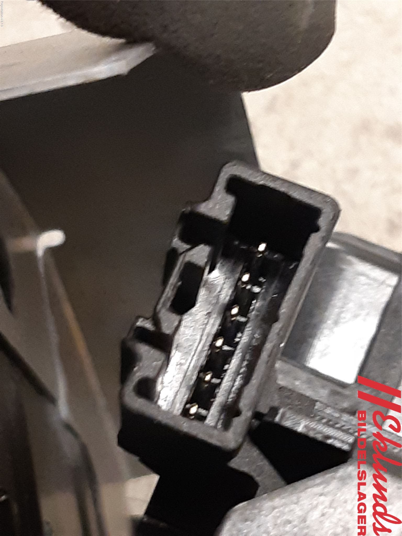 Volvo V90 17->> Låskista Baklucka