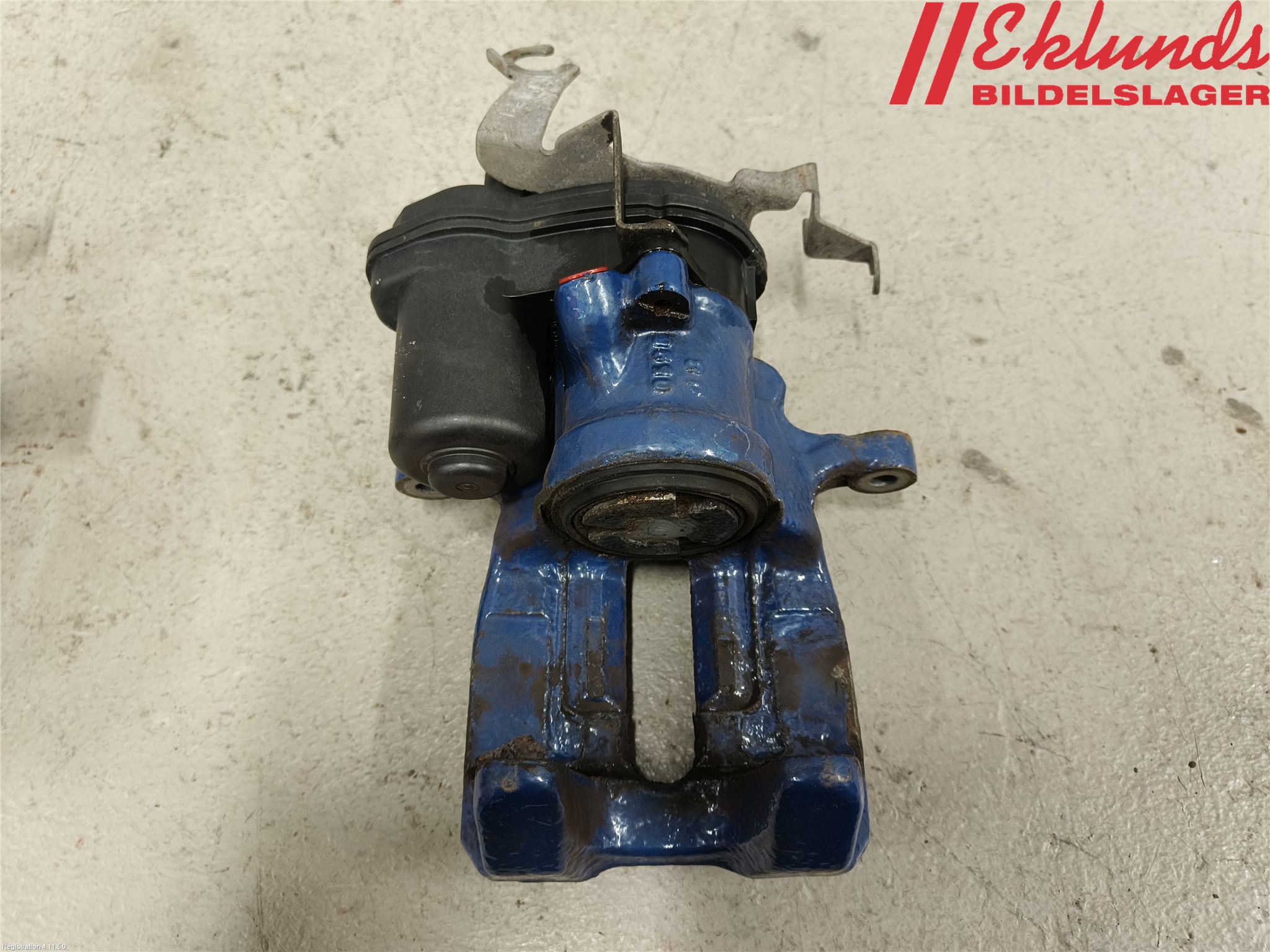 BMW 5 G30/G31/F90 17-23 Bromsok Bak Höger