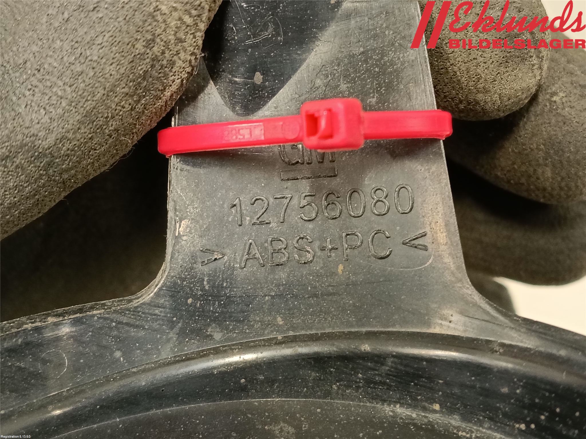 Saab 9-5     06-10 Stöt Utfyllnad-List-Grill