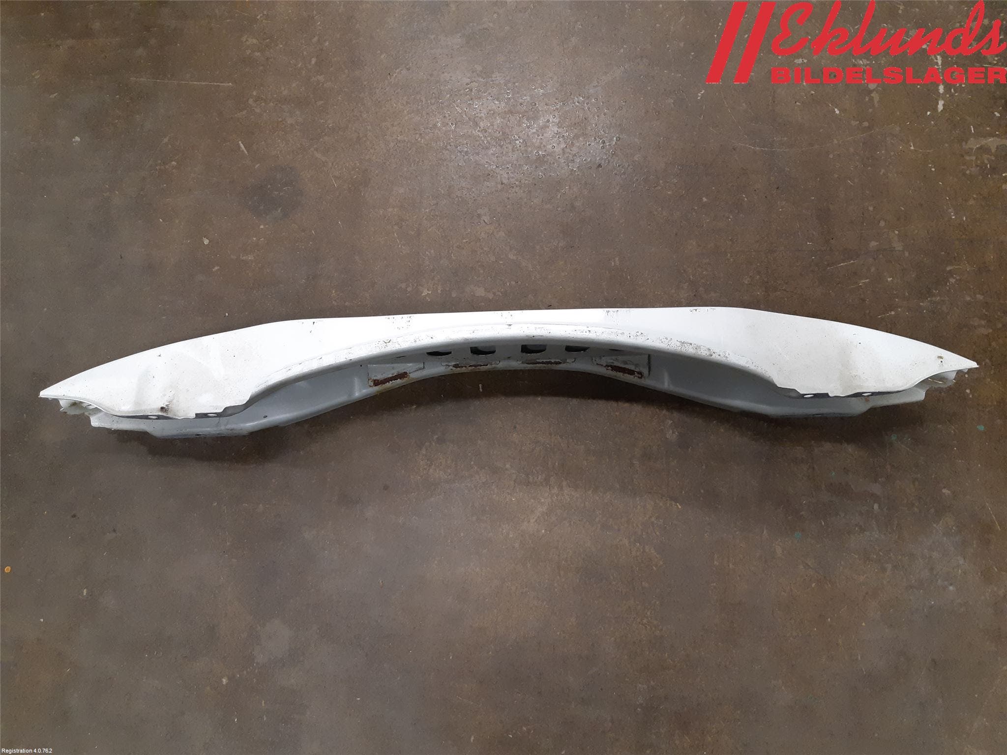 Volvo V60 11-13 Stötfångarbalk Bak