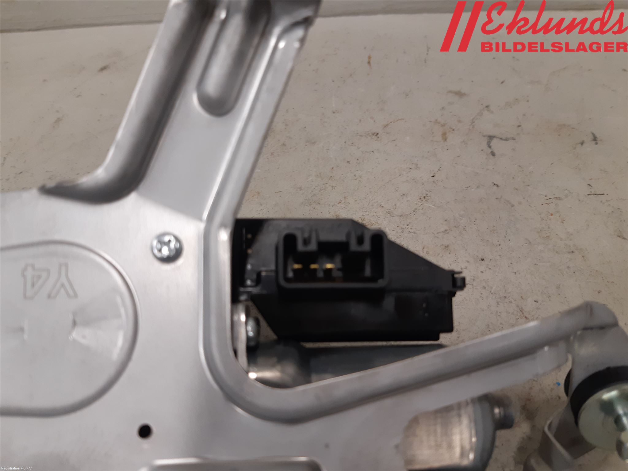 Toyota YARIS XP21 20- Torkarmotor Baklucka