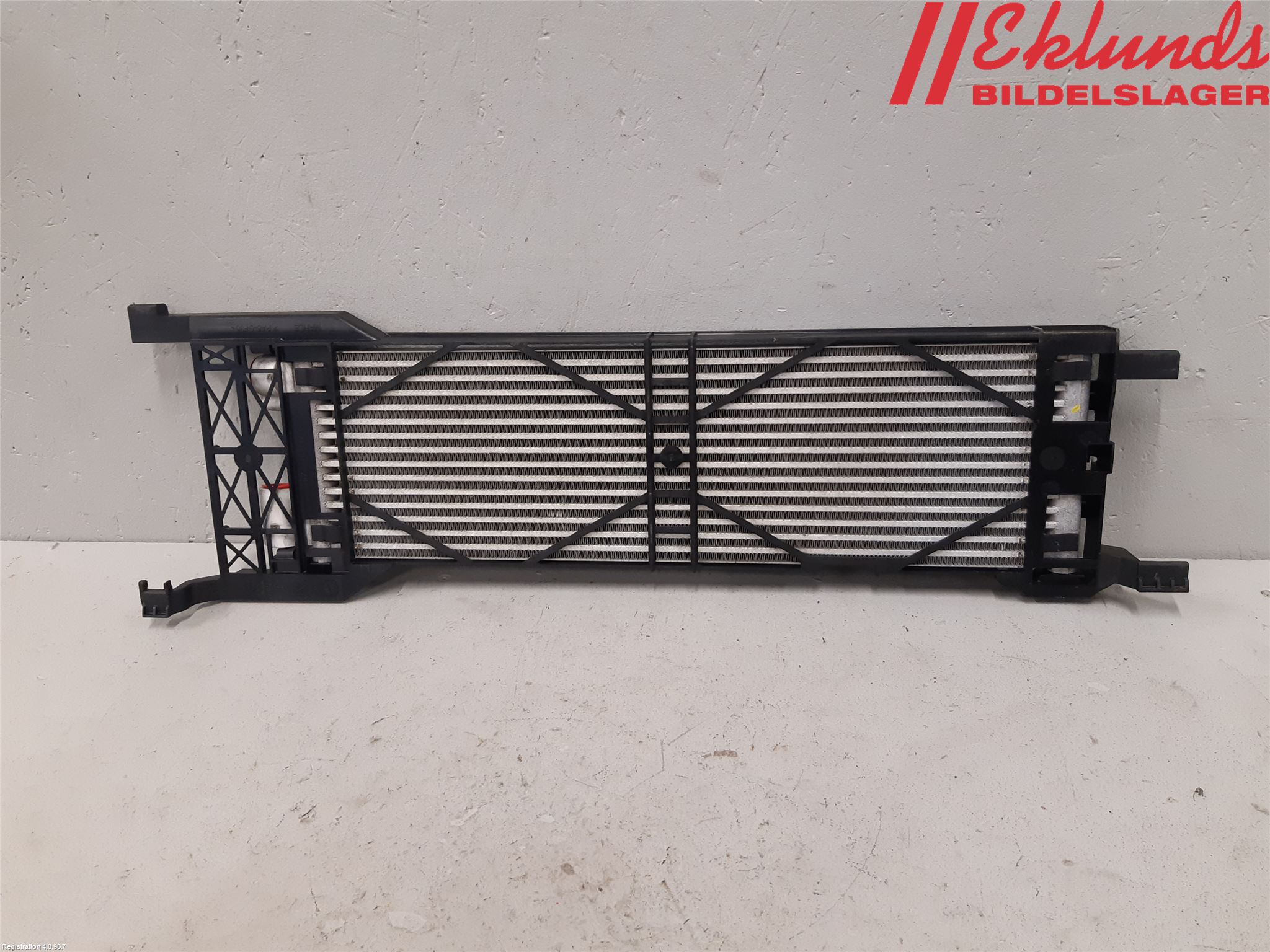 Alfa GIULIA Oljekylare Automat