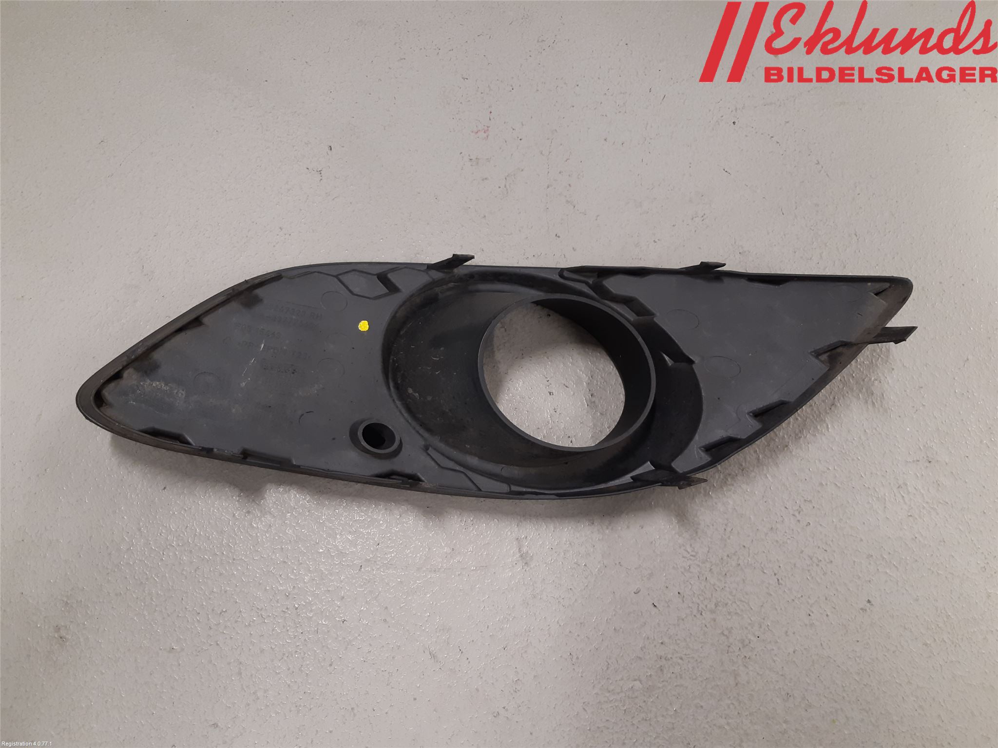 Opel ZAFIRA B 06-14 Dimljussarg Fram