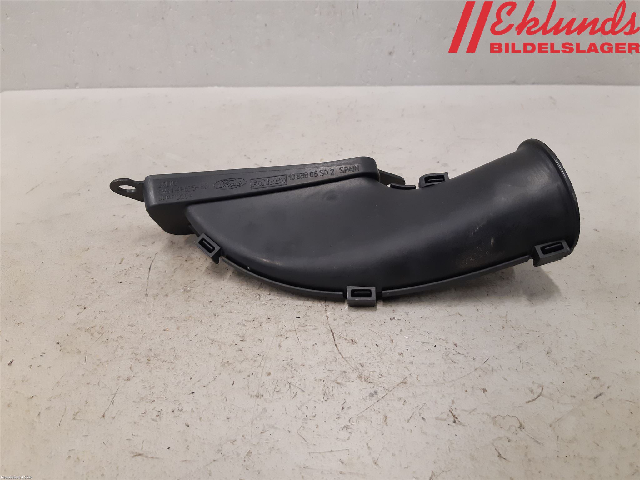 Ford FOCUS 15-18 Förg-Bälg-Rör Mot Luftr