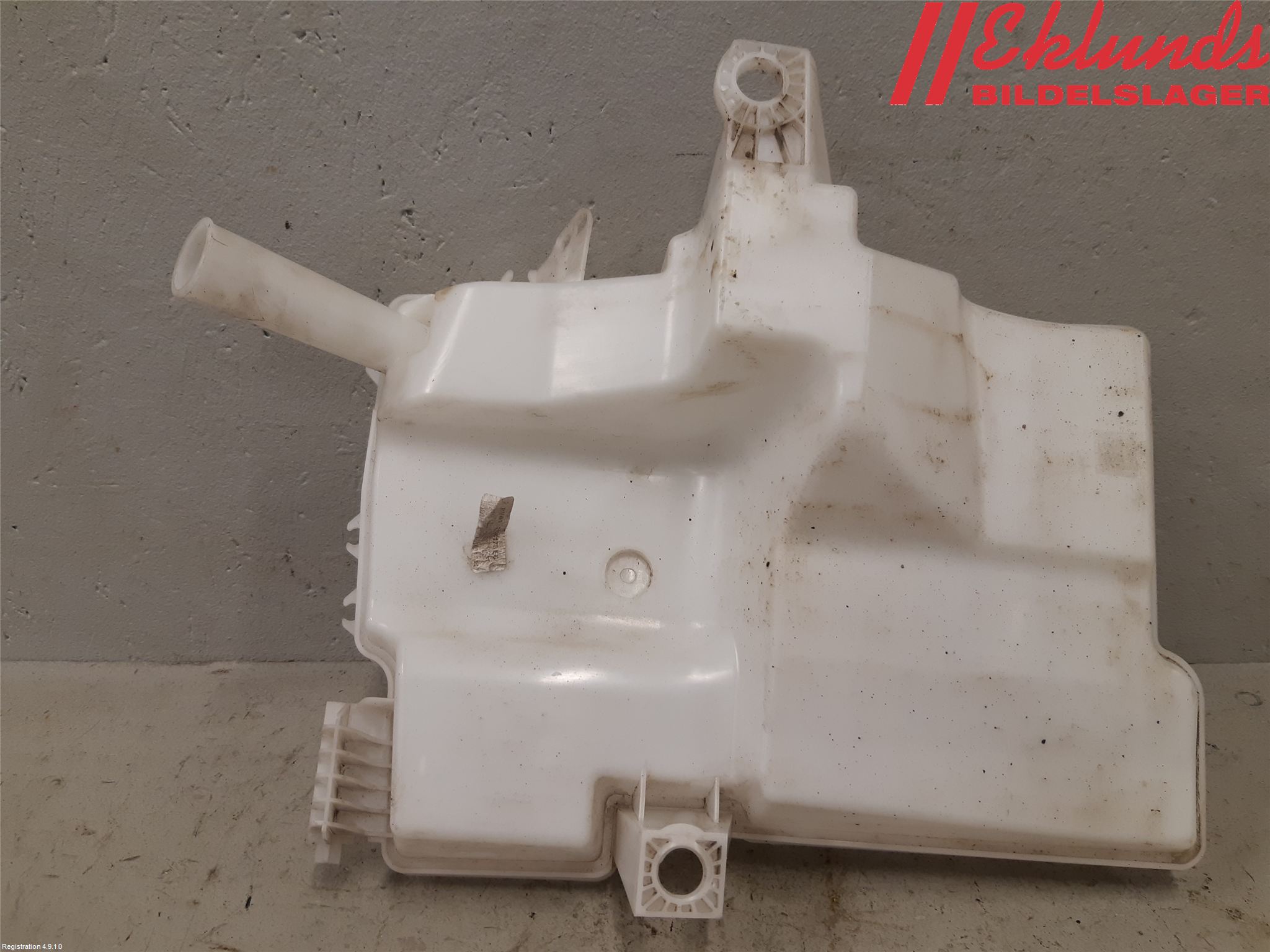 Ford FOCUS 15-18 Spolartank Vindruta-Strål