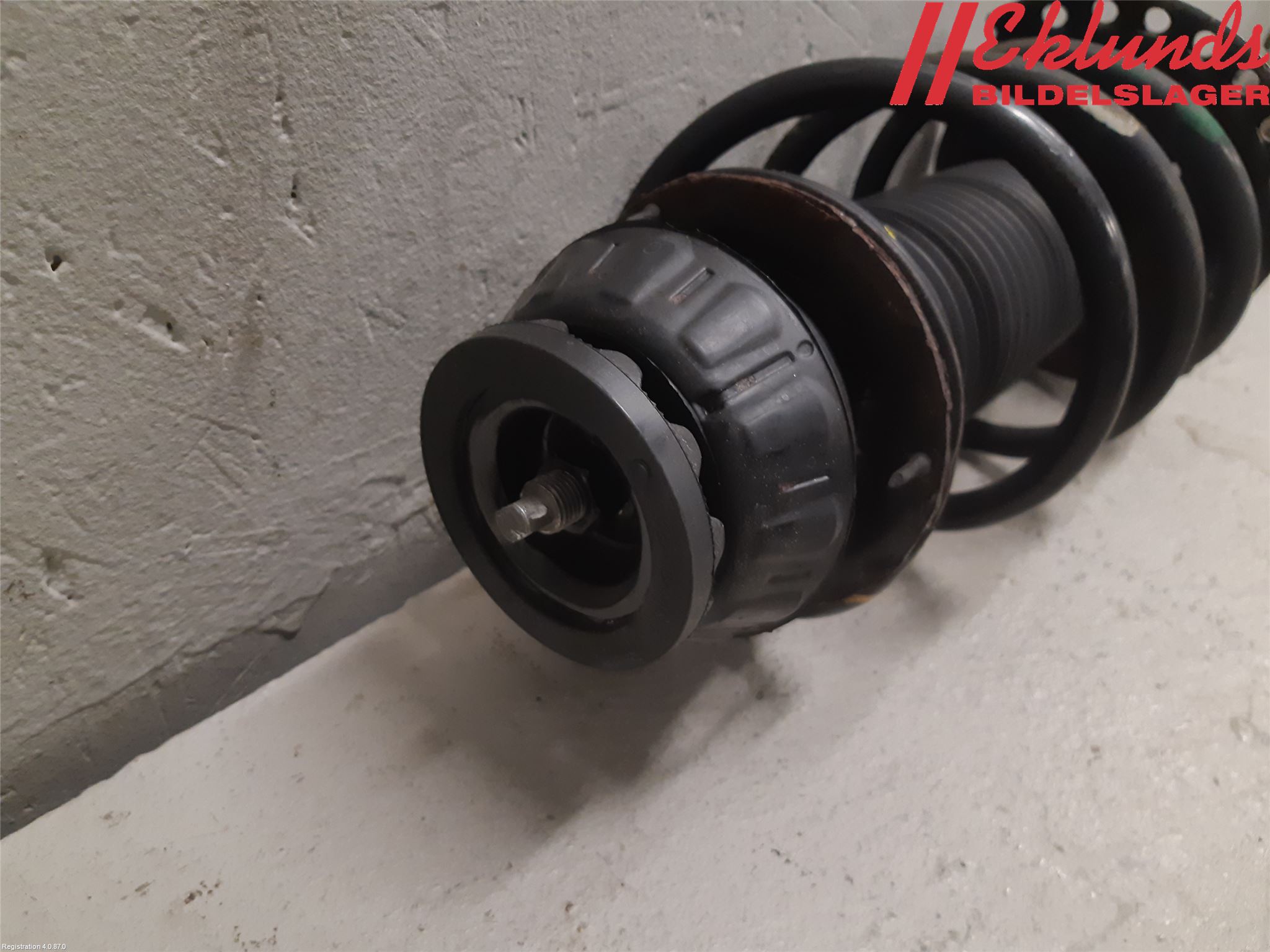 Hyundai i10 BA 17-20 Fjäderben Fram Vänster