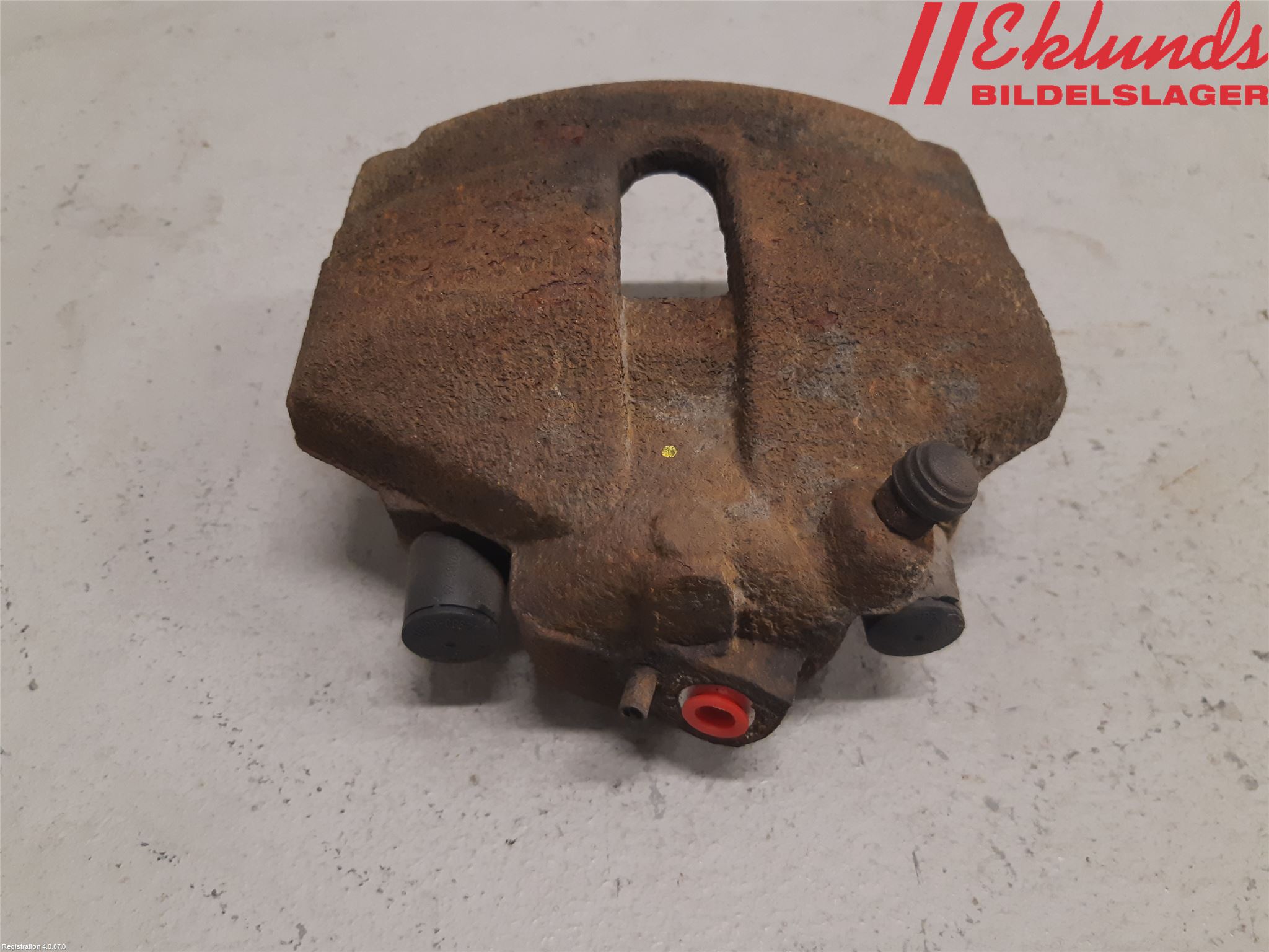 Volkswagen VW PASSAT 11-14 Bromsok Fram Höger