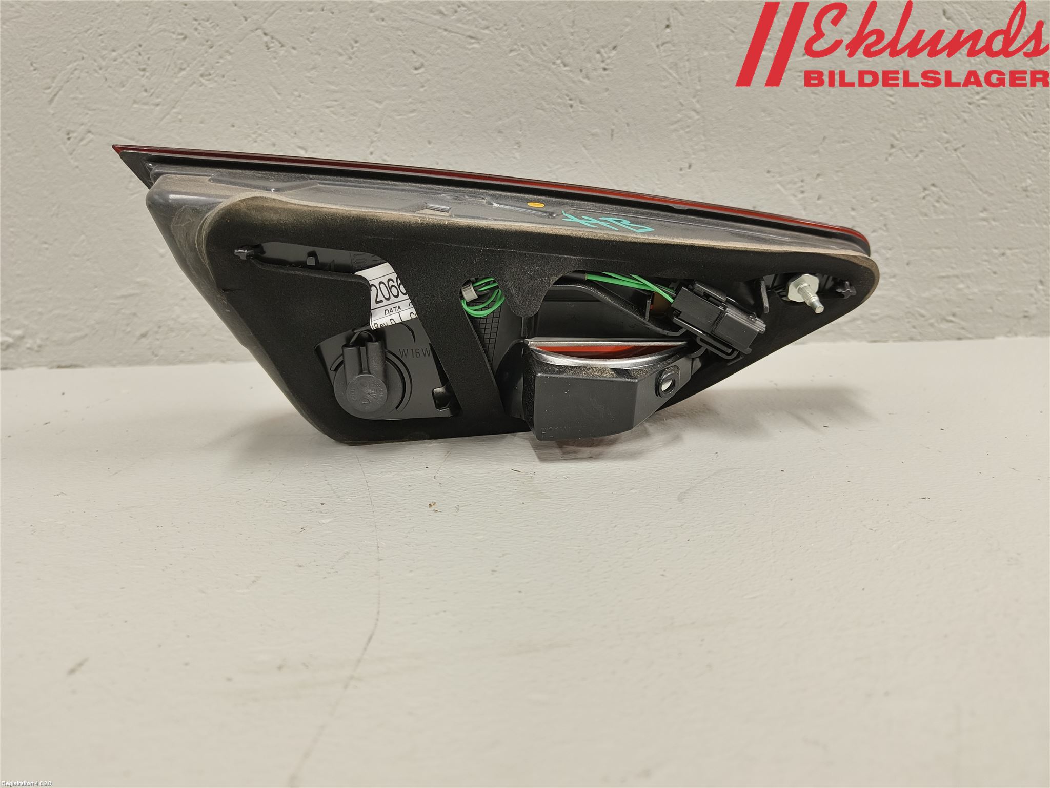 Opel INSIGNIA 17- Bakljus Lucka Hö