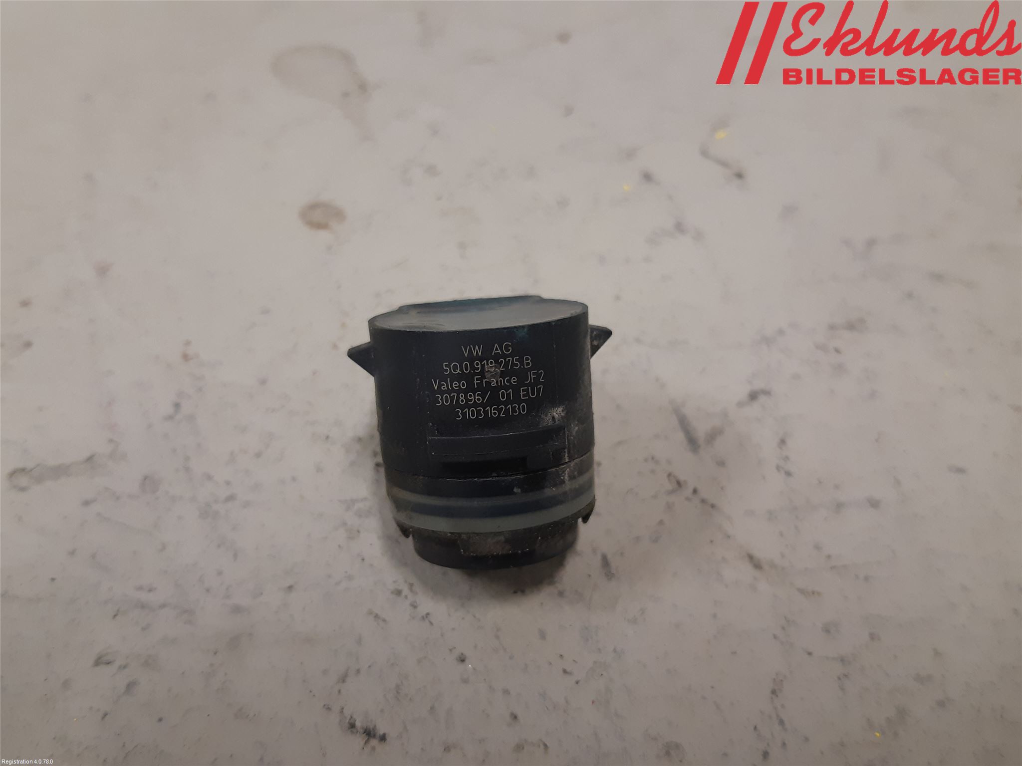 Volkswagen VW PASSAT 15-19 Parkeringshjälp Frontsensor