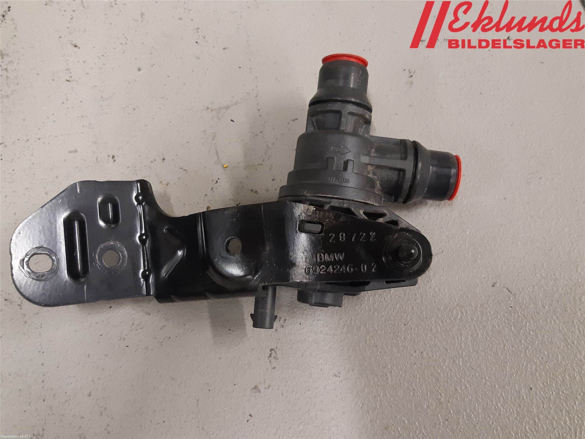 BMW iX I20 22- Värme Cirkulationspump