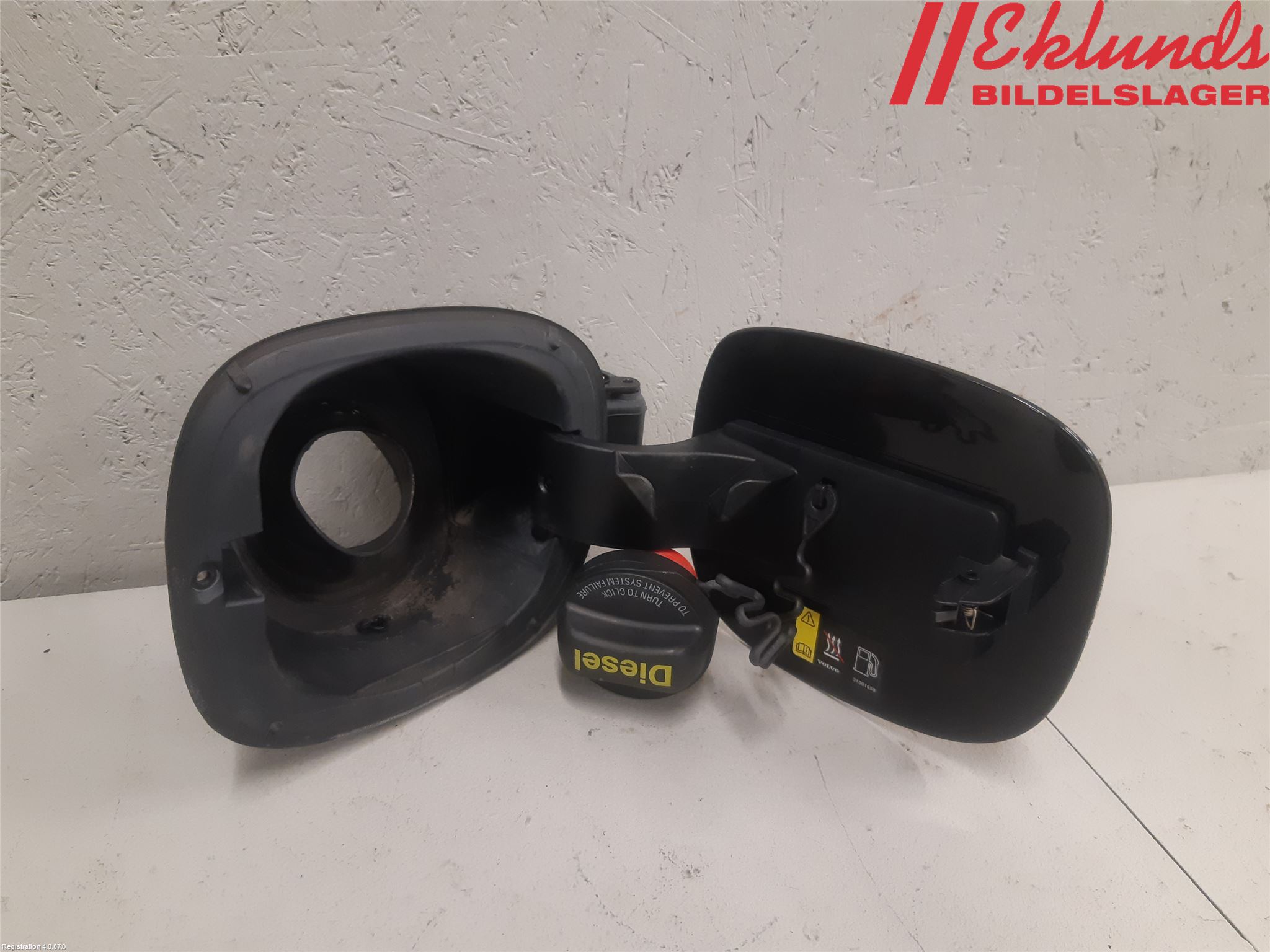 Volvo S60 11-13 Tanklucka