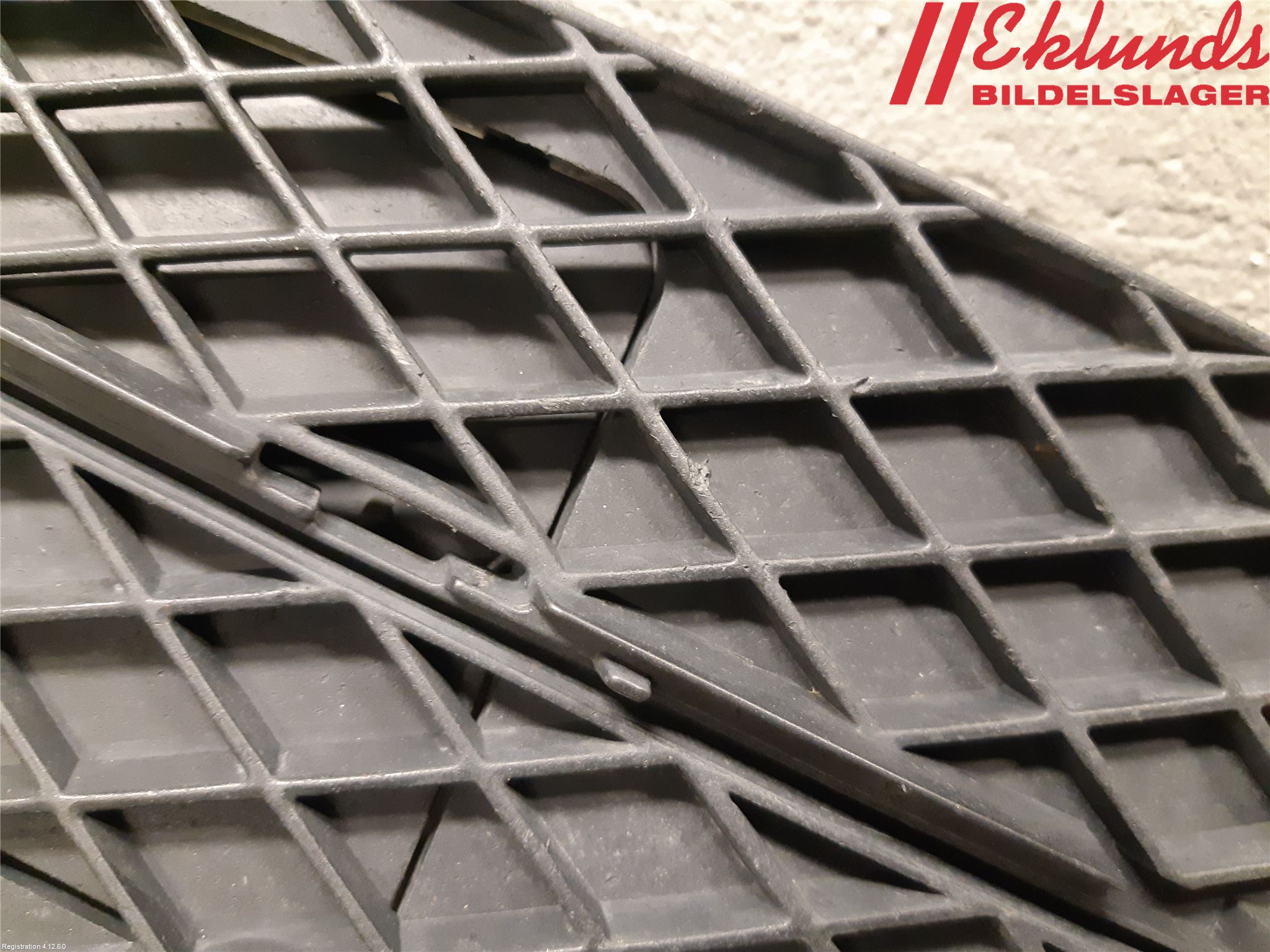BMW 5 E60/61 Sed/Tou 02-10 Stöt Utfyllnad-List-Grill