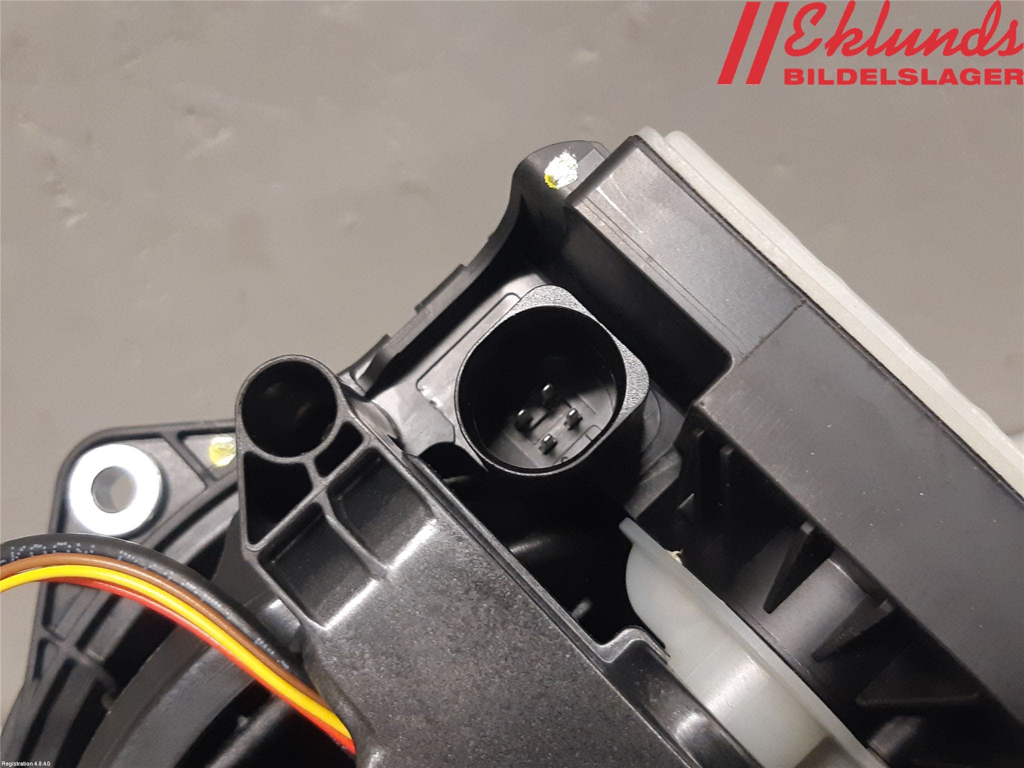 Volkswagen VW T-ROC 18- Bakluckehandtag