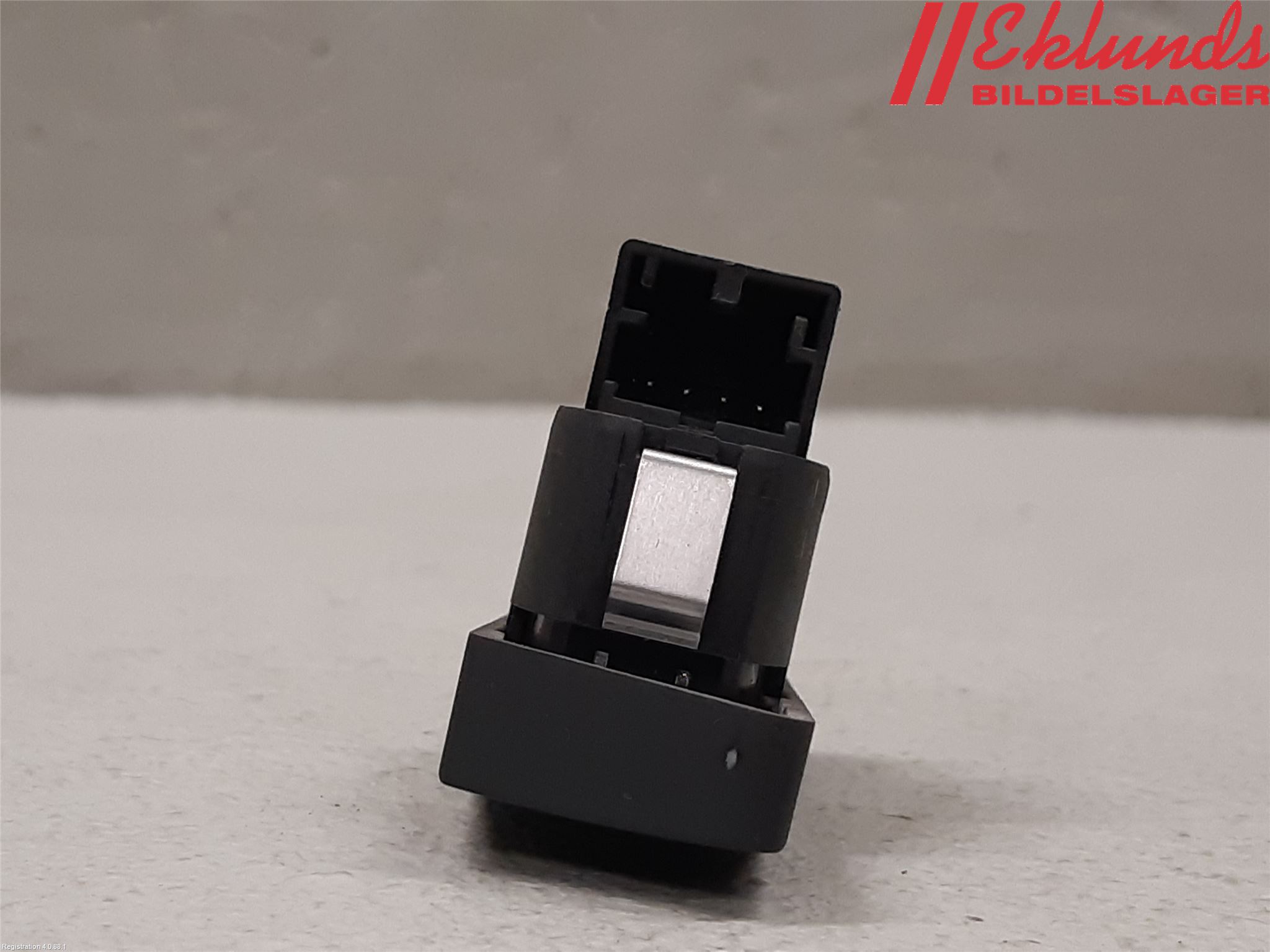 Audi A6/S6     05-11 Strömställare Centrallås