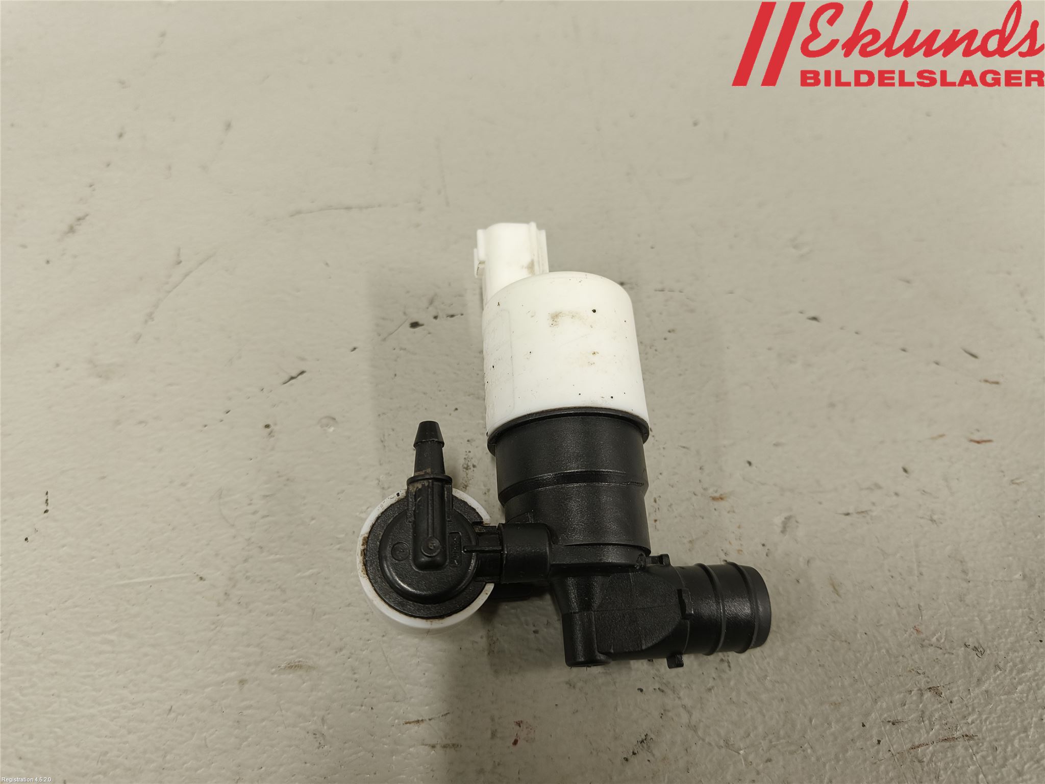 Ford GRAND C-MAX  11-14 Spolarpump Vindruta