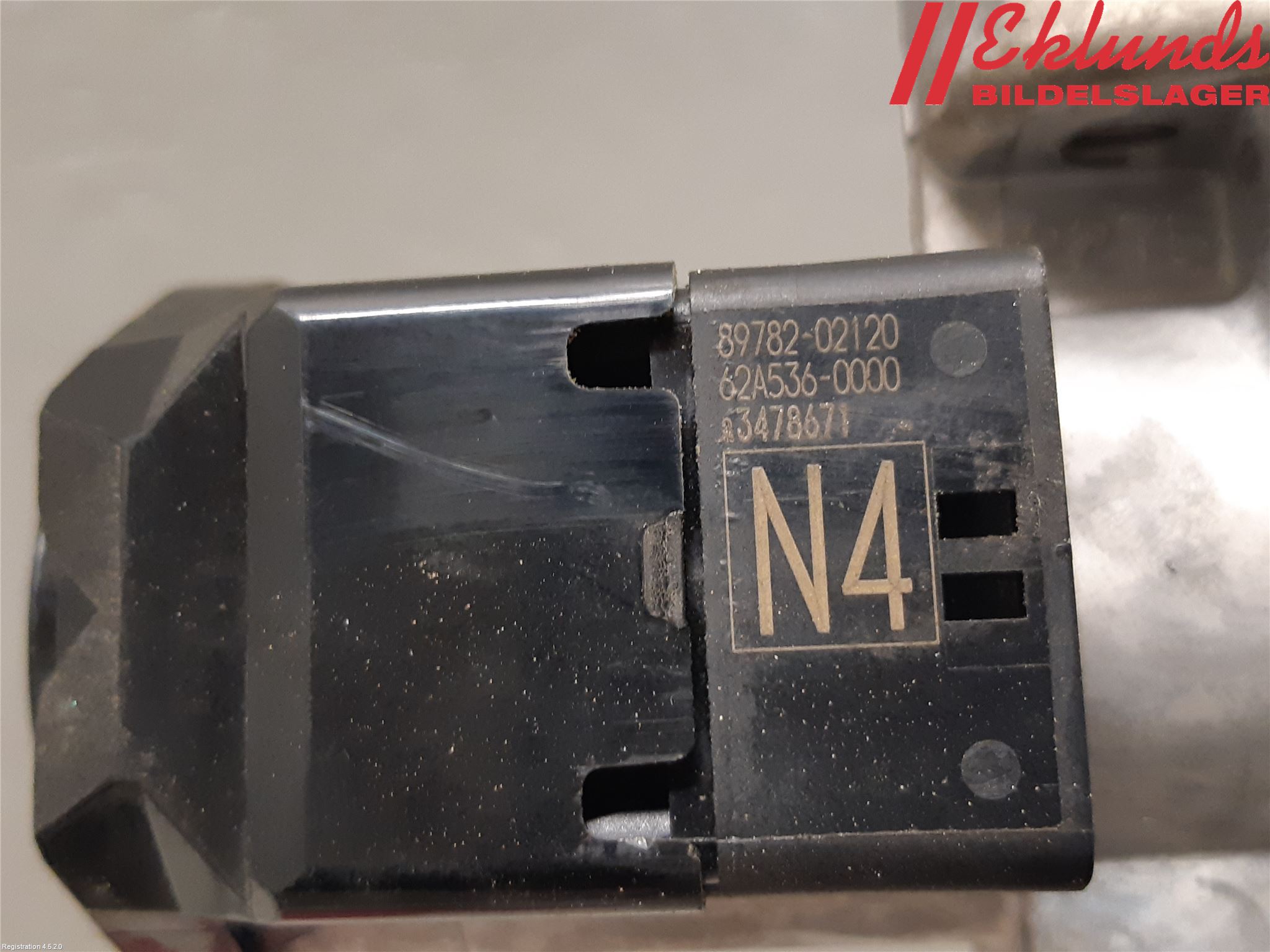 Toyota YARIS XP21 20- Tändlås