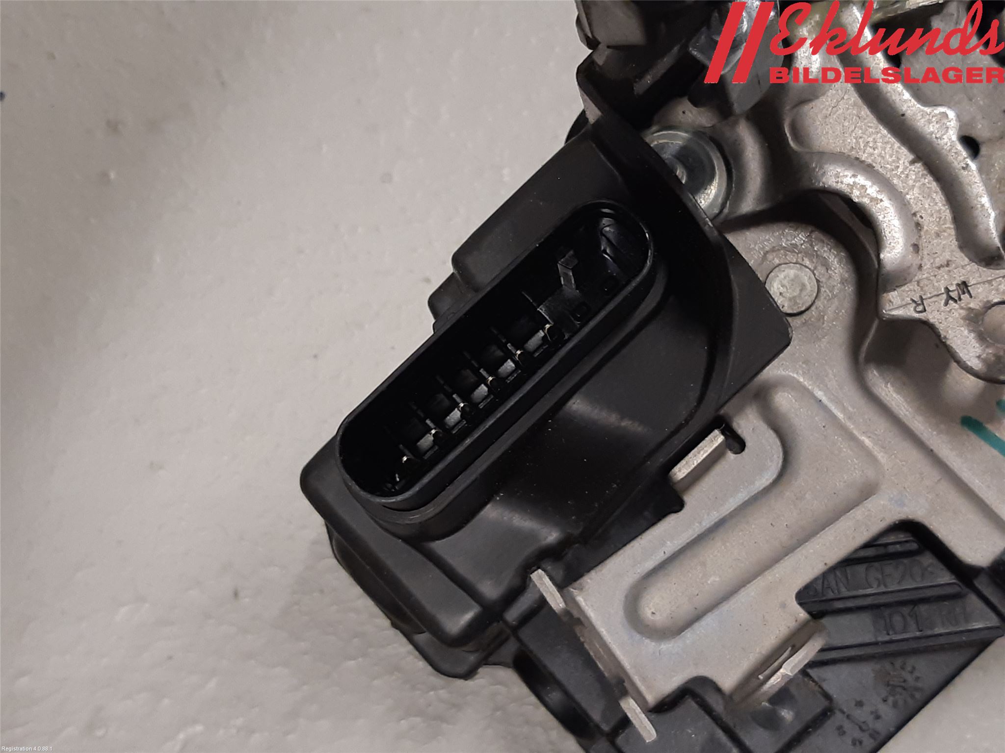 Volvo V40 12-19 Låskista-Dörrlås