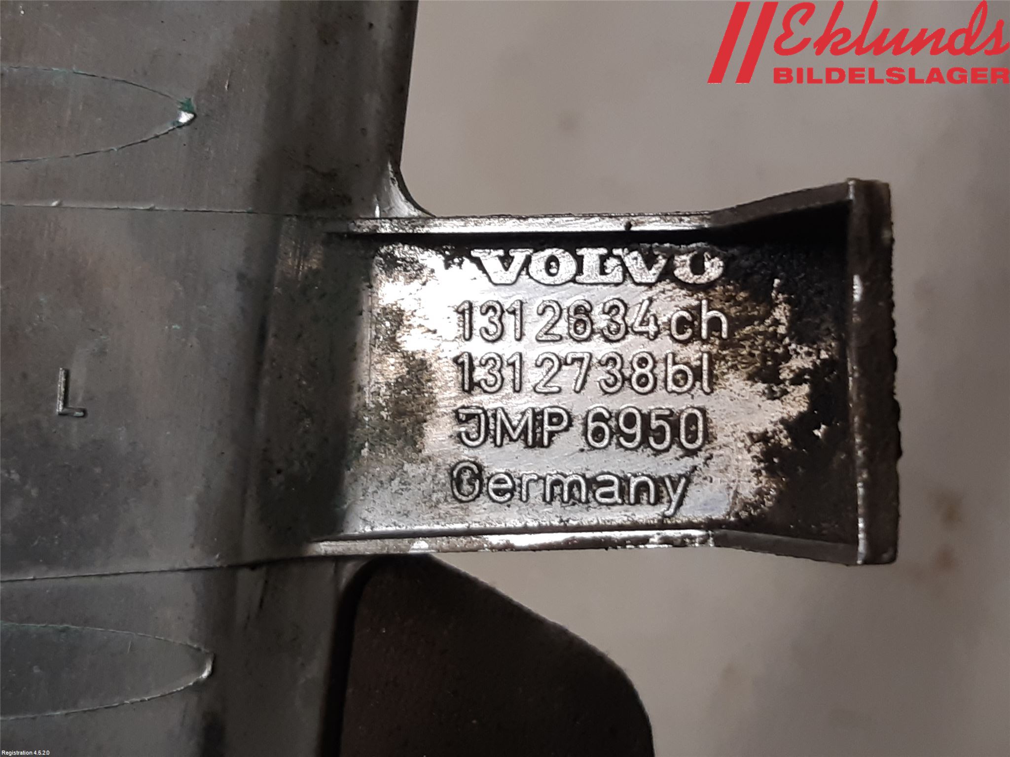 Volvo 240 88-93 Strålkastarsarg Vänster