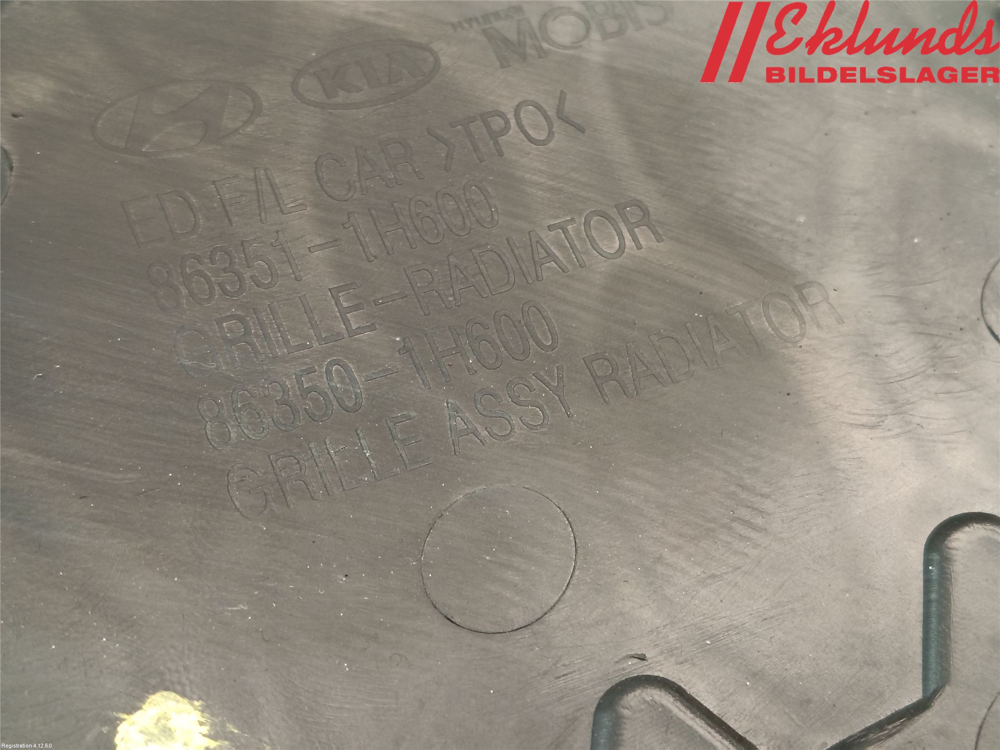 Kia CEED 06-12 Grill Komp